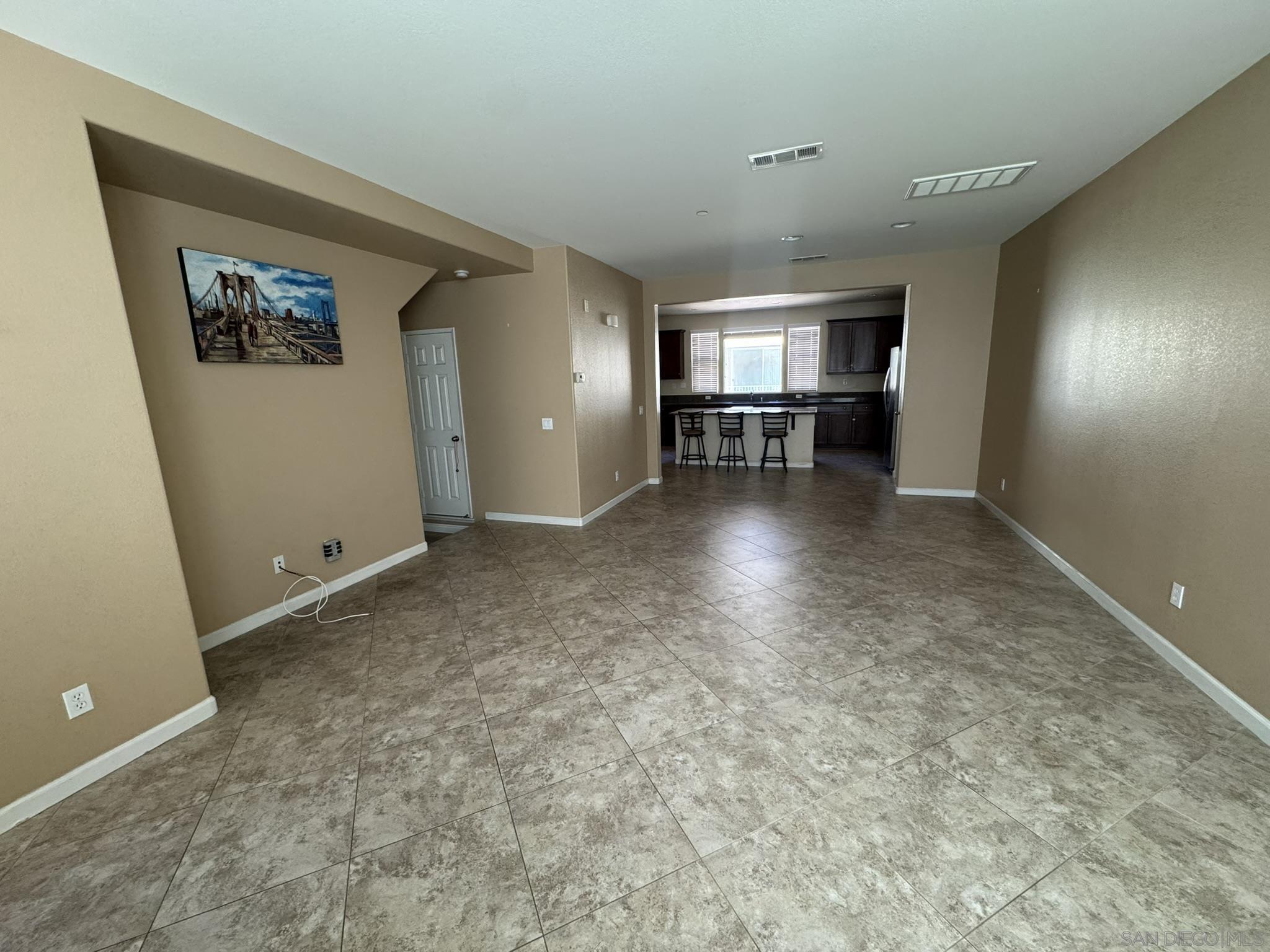 Detail Gallery Image 10 of 46 For 1206  Calabria St, Santee,  CA 92071 - 3 Beds | 3/1 Baths