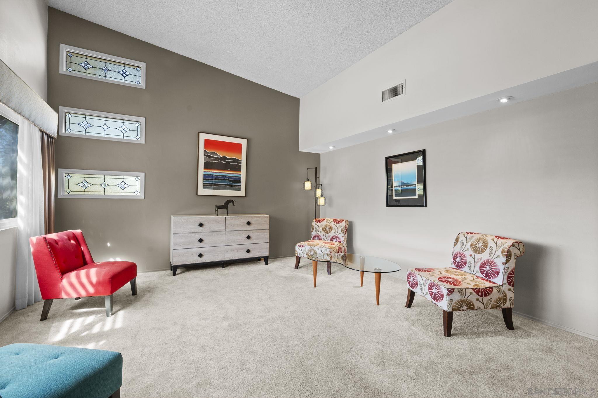 Detail Gallery Image 3 of 50 For 7849  Highwood Ave, La Mesa,  CA 91941 - 3 Beds | 2 Baths