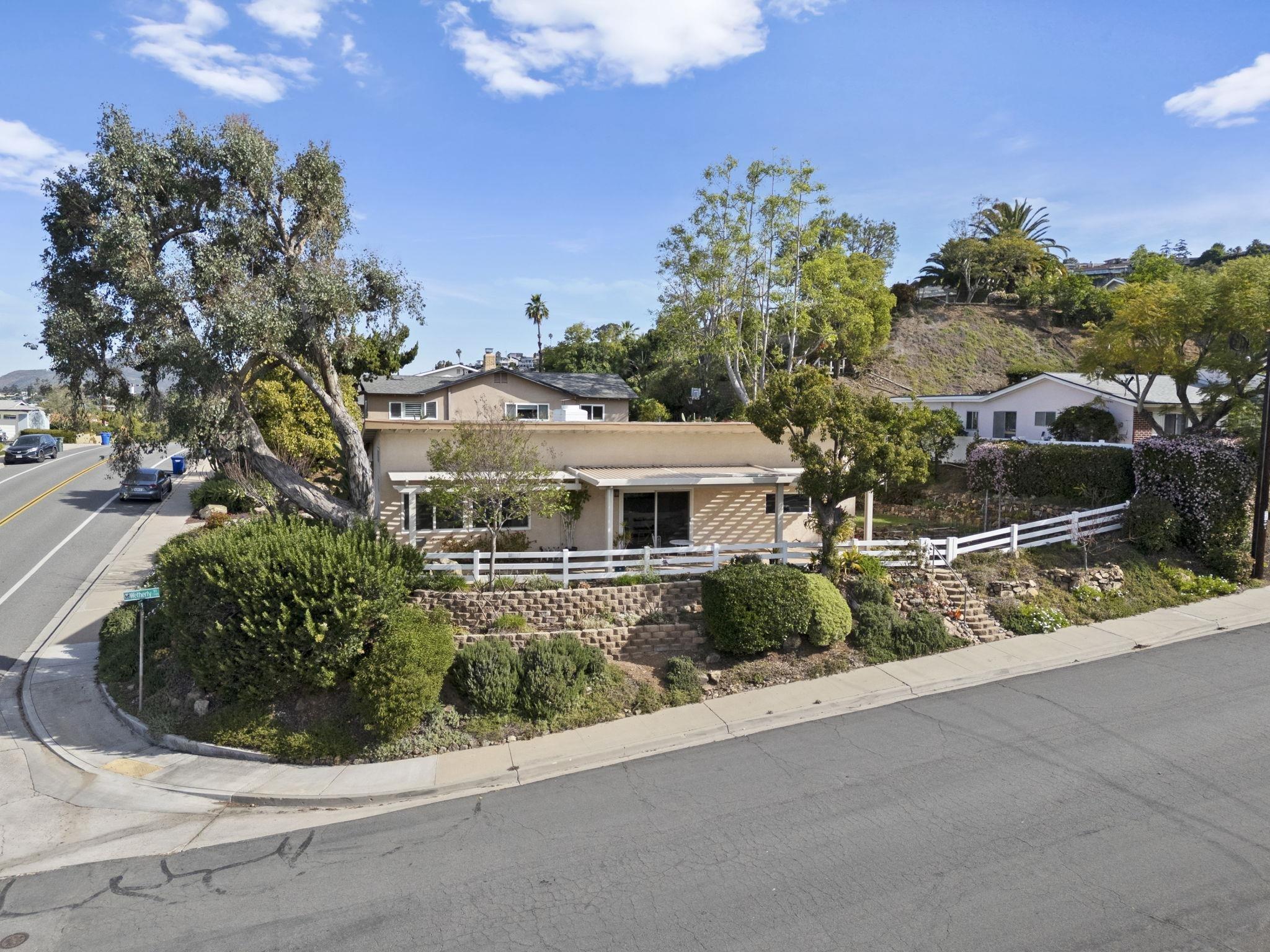 Detail Gallery Image 31 of 50 For 7849  Highwood Ave, La Mesa,  CA 91941 - 3 Beds | 2 Baths