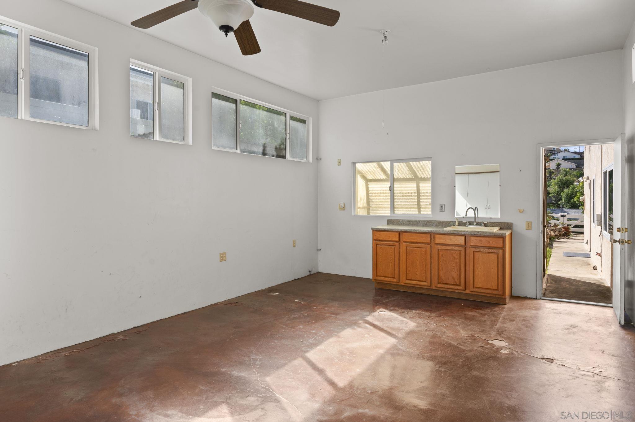 Detail Gallery Image 38 of 50 For 7849  Highwood Ave, La Mesa,  CA 91941 - 3 Beds | 2 Baths