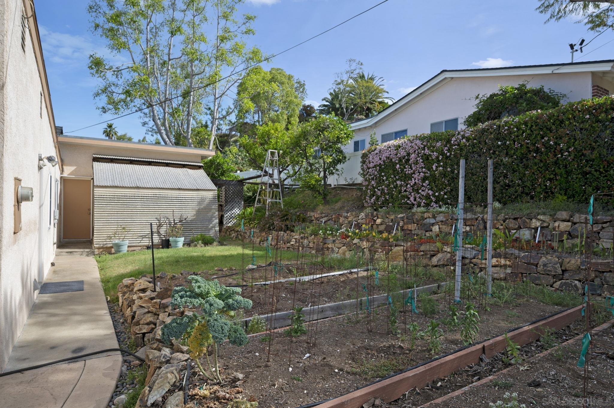 Detail Gallery Image 40 of 50 For 7849  Highwood Ave, La Mesa,  CA 91941 - 3 Beds | 2 Baths
