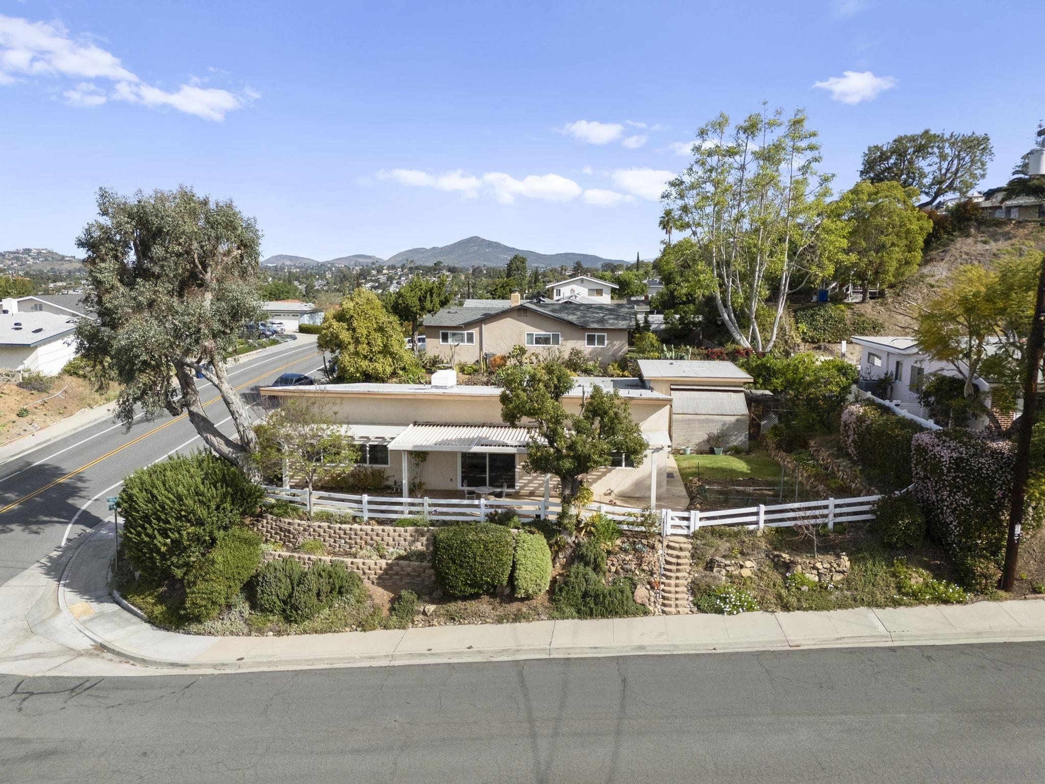 Detail Gallery Image 48 of 50 For 7849  Highwood Ave, La Mesa,  CA 91941 - 3 Beds | 2 Baths