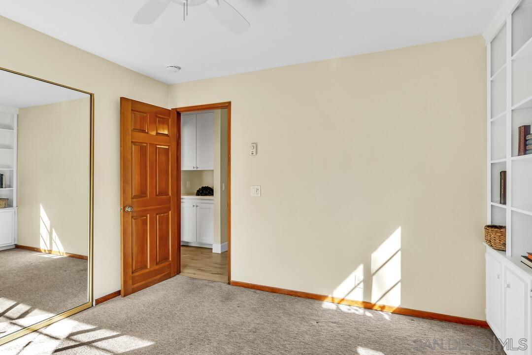 Detail Gallery Image 22 of 37 For 8870  Villa La Jolla Dr  #205,  La Jolla,  CA 92037 - 3 Beds | 2 Baths