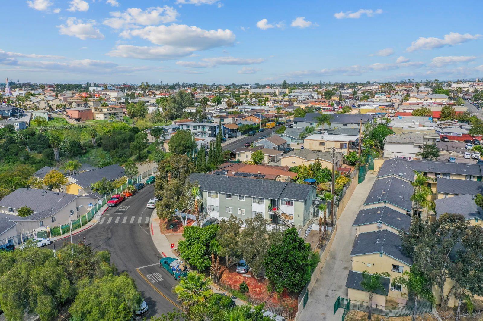 Detail Gallery Image 13 of 14 For 3805  Winona Ave, San Diego,  CA 92105 - – Beds | – Baths