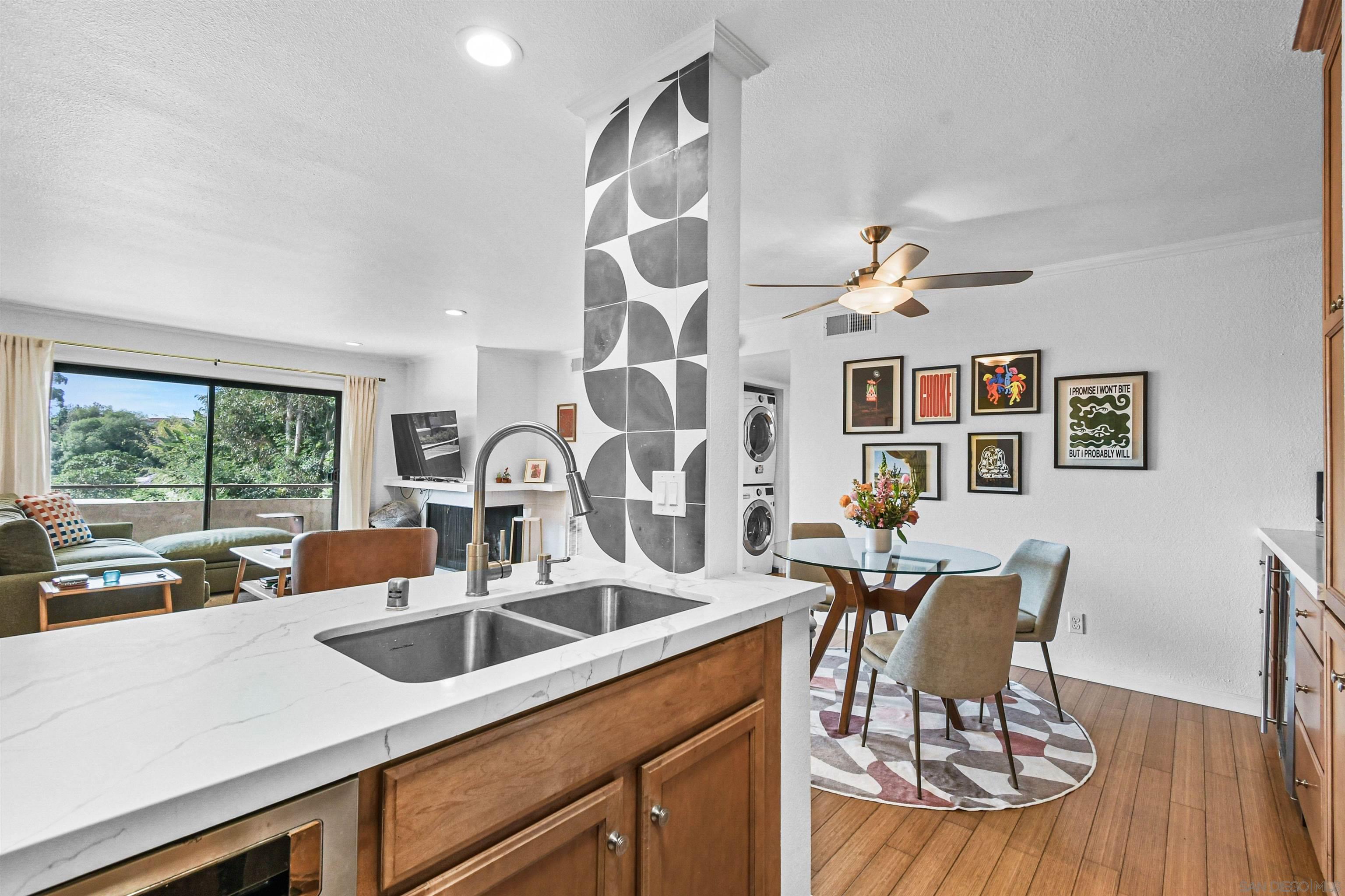 Detail Gallery Image 12 of 28 For 3940  Dove Street  #101,  San Diego,  CA 92103 - 2 Beds | 2 Baths