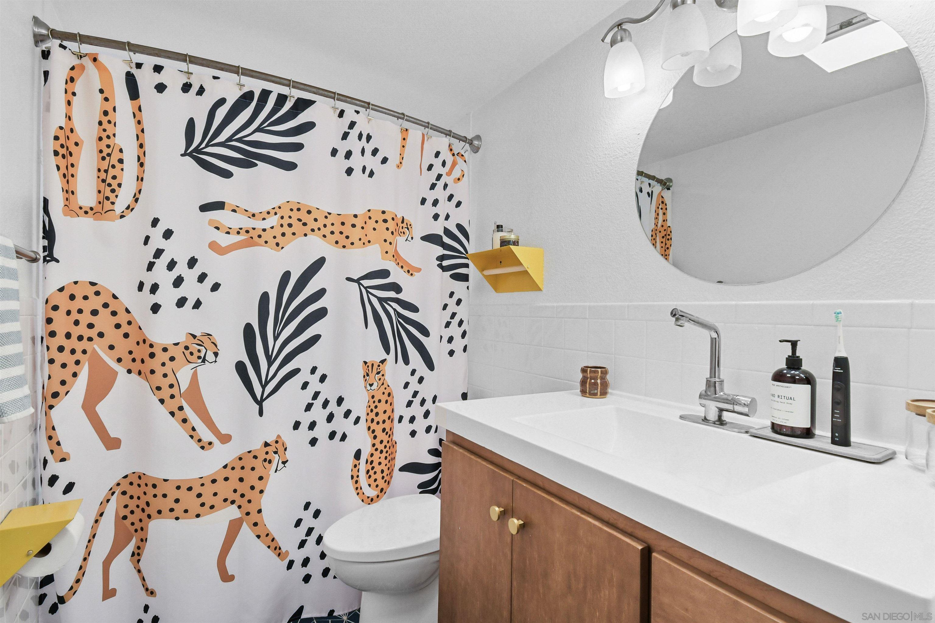 Detail Gallery Image 17 of 28 For 3940  Dove Street  #101,  San Diego,  CA 92103 - 2 Beds | 2 Baths