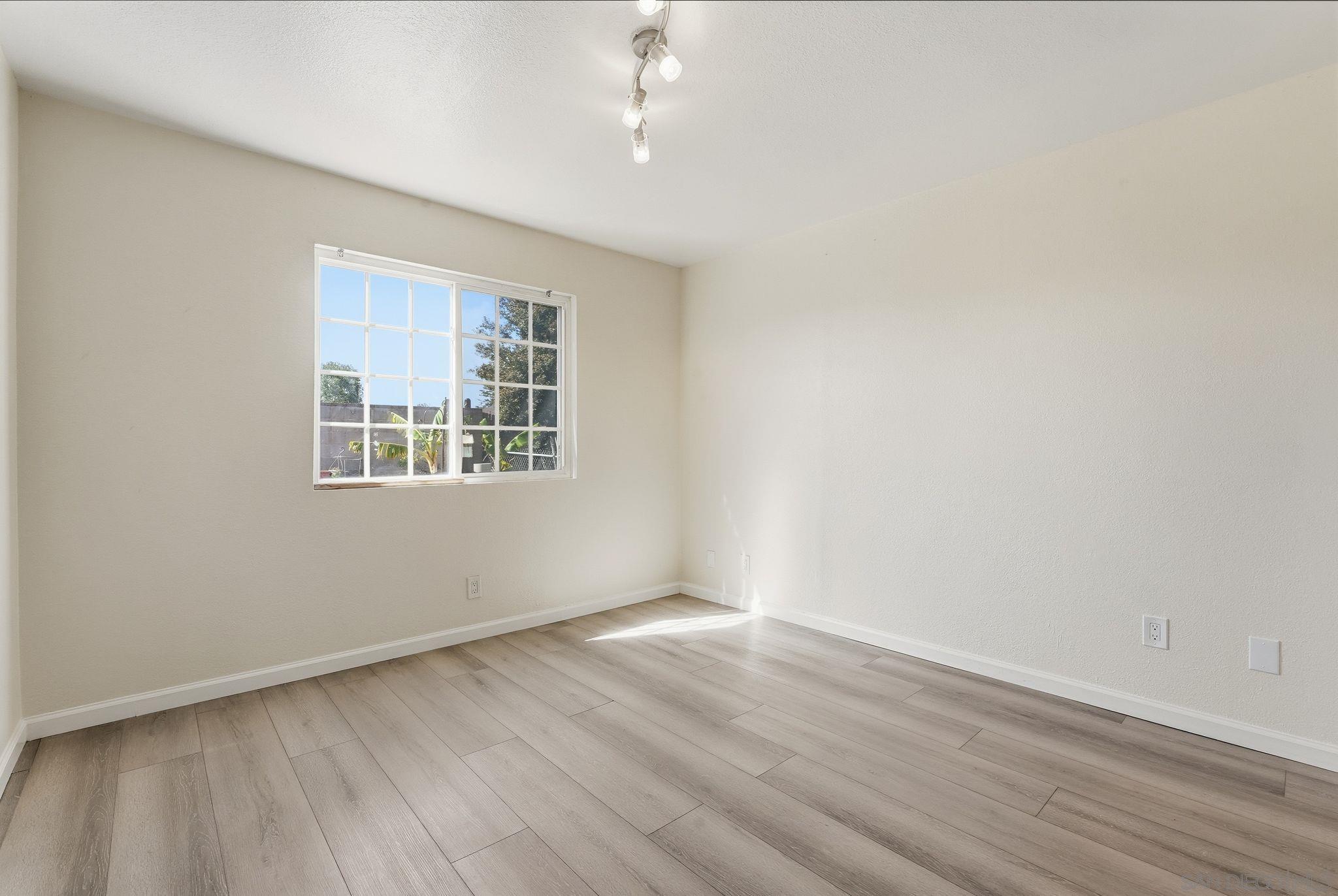 Detail Gallery Image 26 of 46 For 1614  Bubbling Well Drive, San Diego,  CA 92154 - 5 Beds | 3 Baths