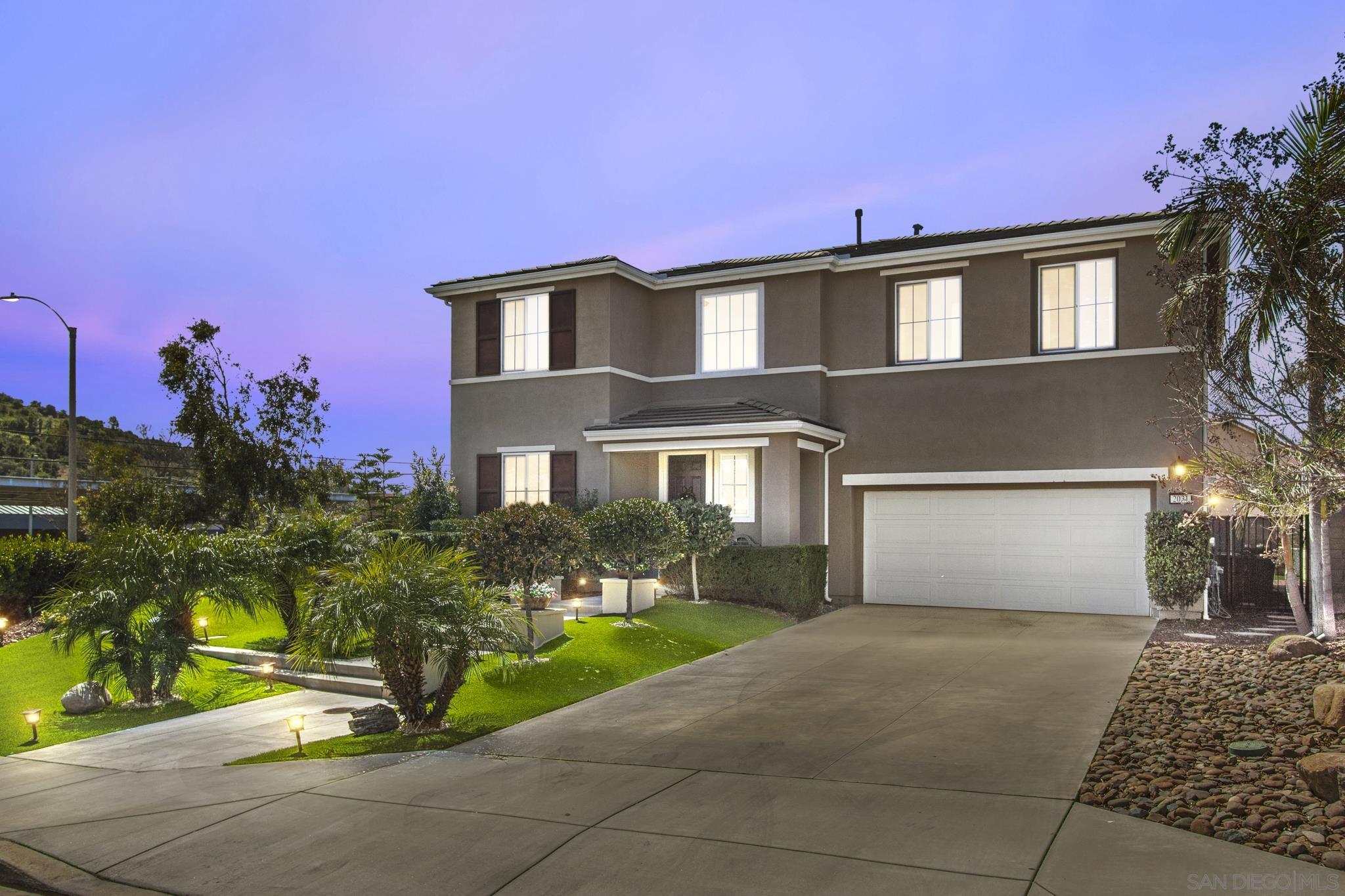 Detail Gallery Image 2 of 26 For 2031  Wagon Wheel Ct, Escondido,  CA 92026 - 5 Beds | 4 Baths