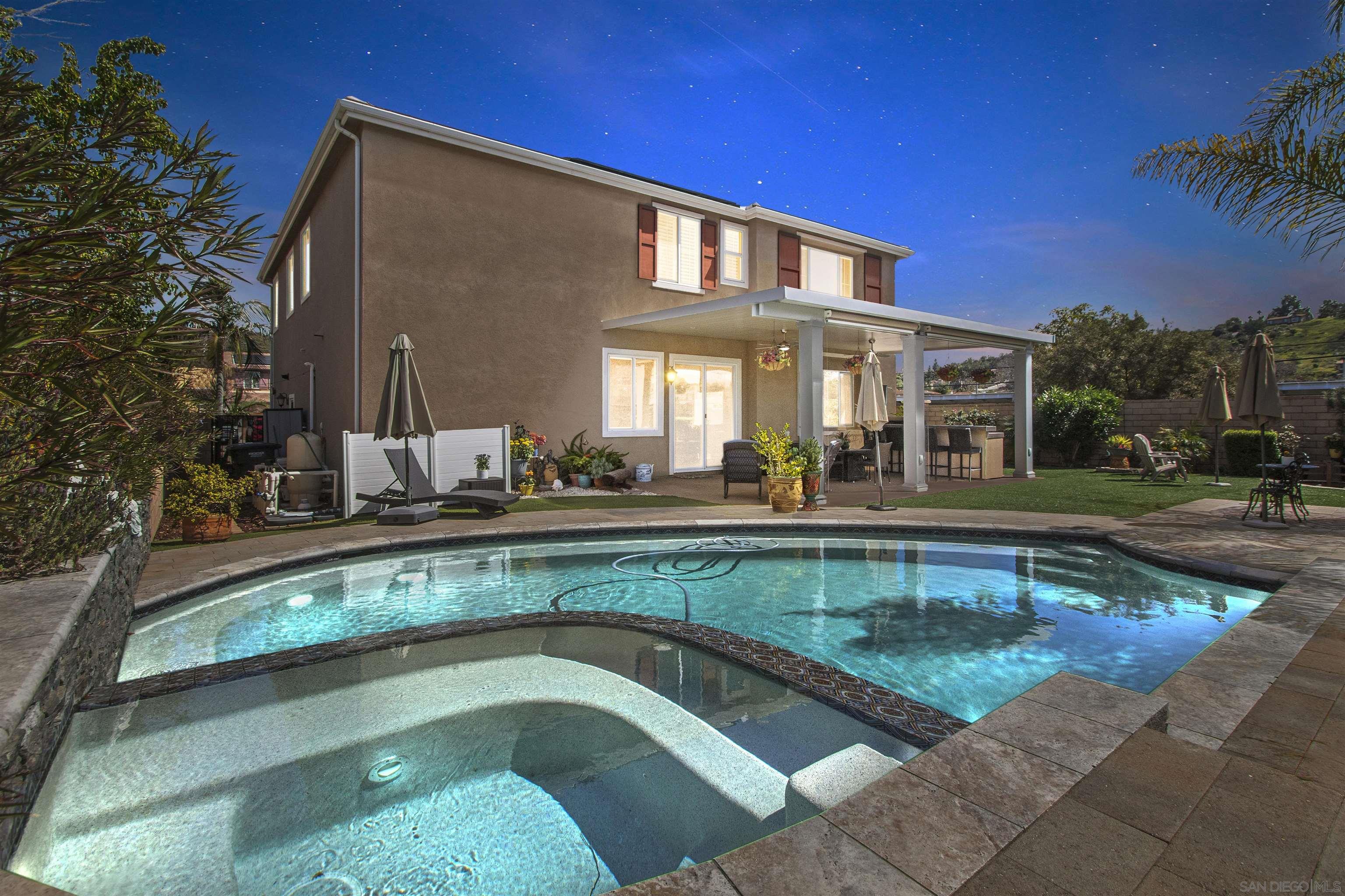 Detail Gallery Image 22 of 26 For 2031  Wagon Wheel Ct, Escondido,  CA 92026 - 5 Beds | 4 Baths