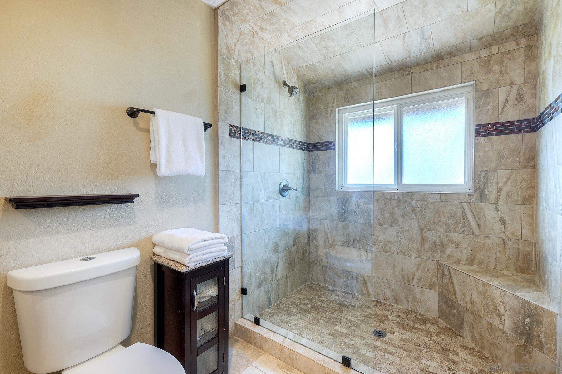 Detail Gallery Image 20 of 40 For 13976  Country Creek Rd, Poway,  CA 92064 - 4 Beds | 3/1 Baths