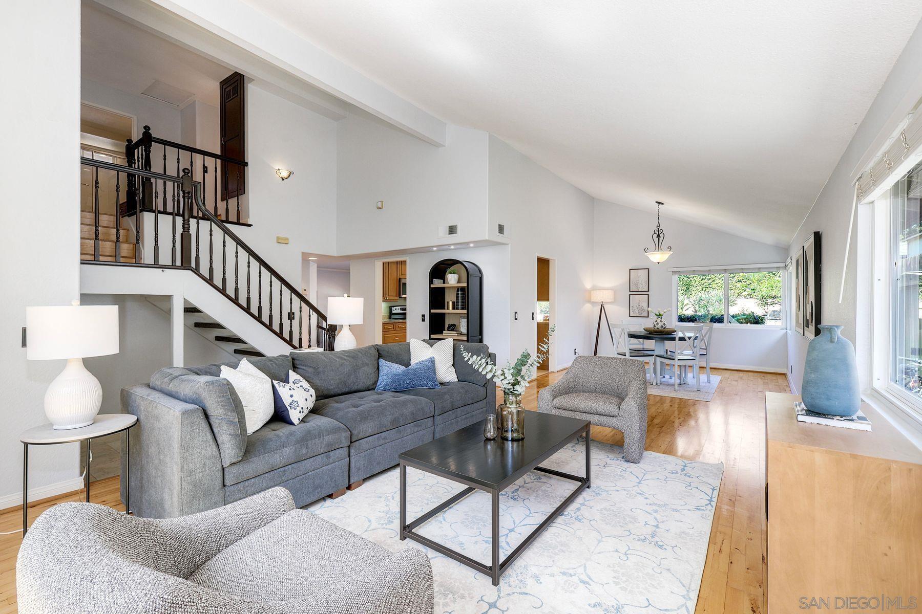 Detail Gallery Image 3 of 40 For 13976  Country Creek Rd, Poway,  CA 92064 - 4 Beds | 3/1 Baths