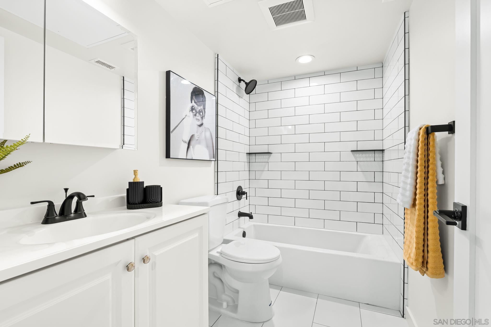 Detail Gallery Image 40 of 72 For 3322-28  Nile St, San Diego,  CA 92104 - – Beds | – Baths