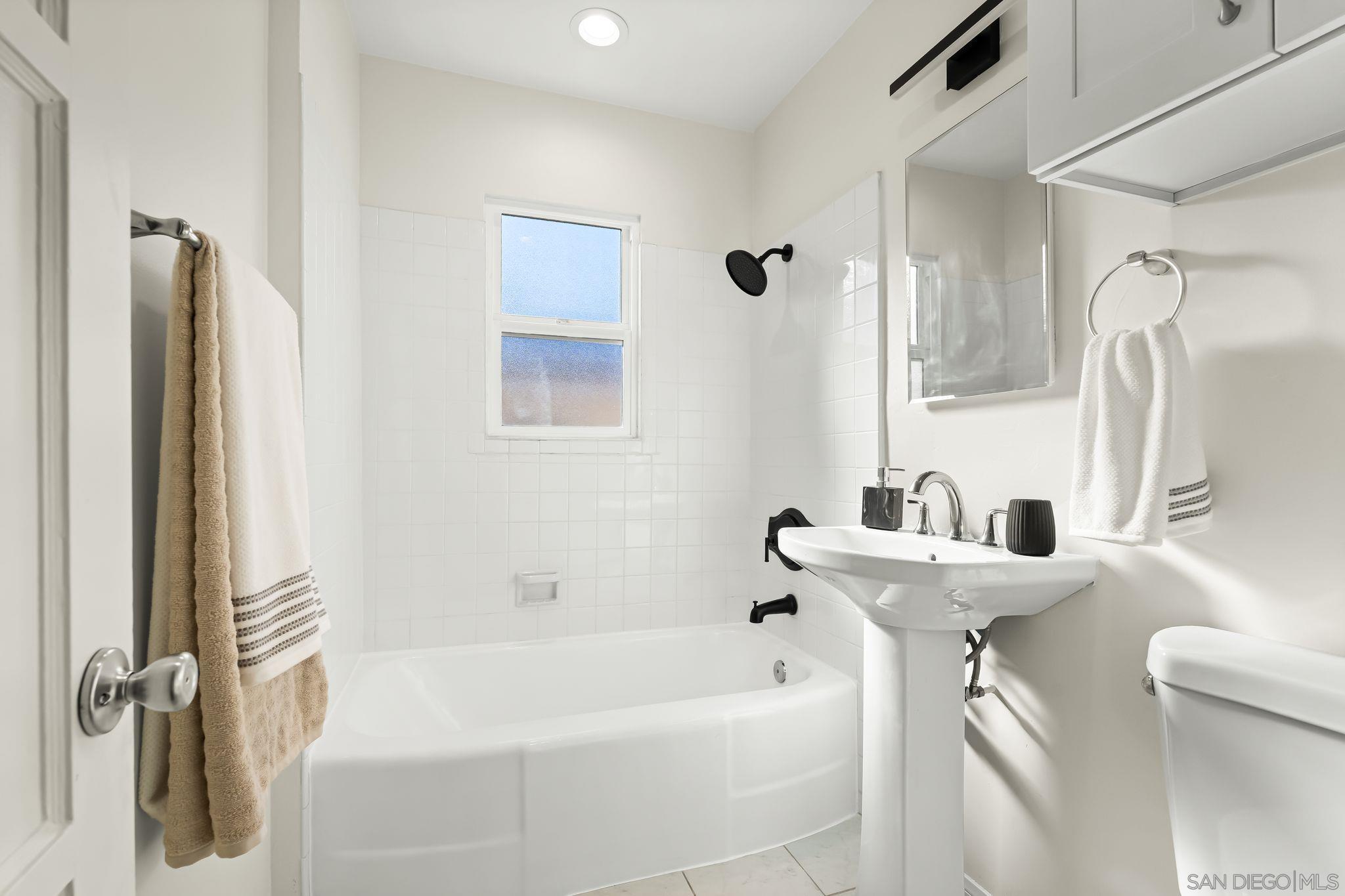 Detail Gallery Image 57 of 72 For 3322-28  Nile St, San Diego,  CA 92104 - – Beds | – Baths