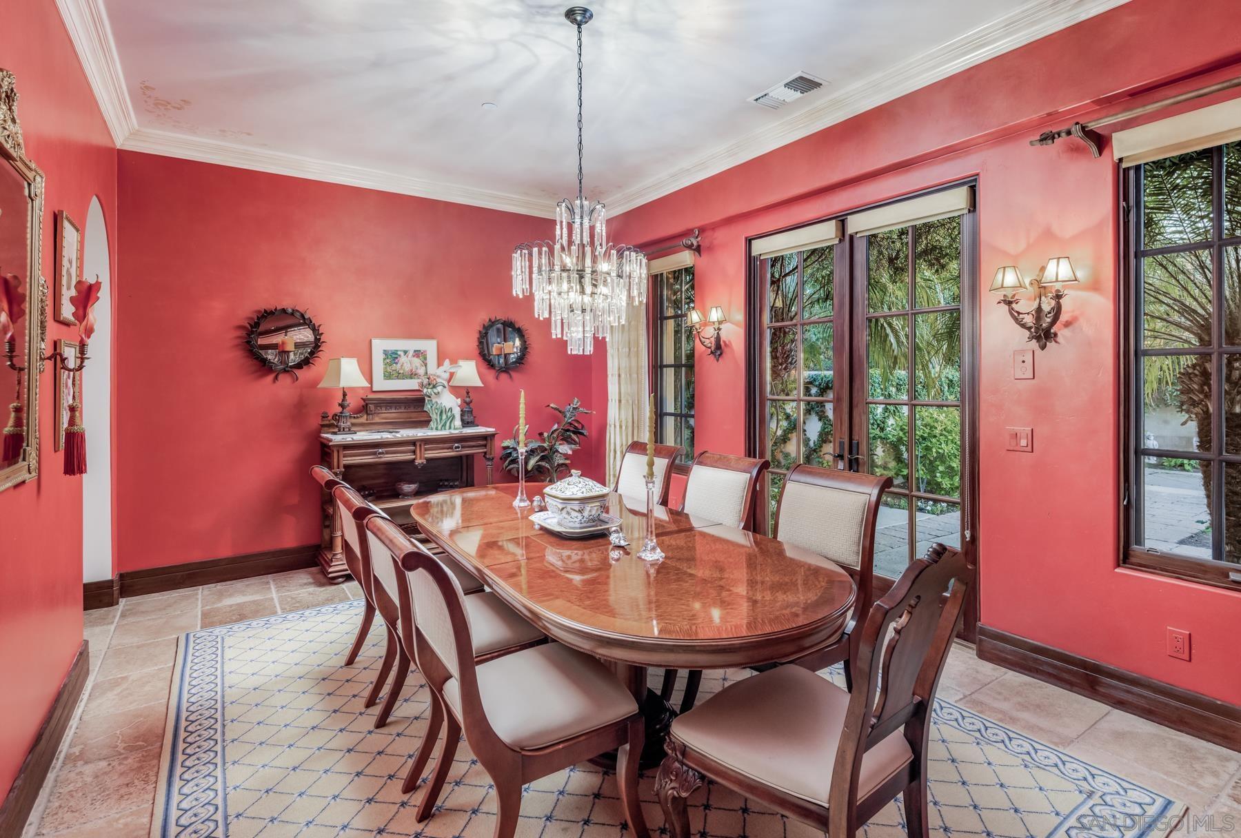 Detail Gallery Image 11 of 39 For 18669  via Catania, Rancho Santa Fe,  CA 92091 - 5 Beds | 5/2 Baths