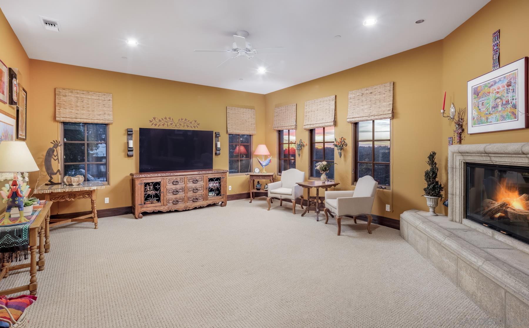 Detail Gallery Image 19 of 39 For 18669  via Catania, Rancho Santa Fe,  CA 92091 - 5 Beds | 5/2 Baths