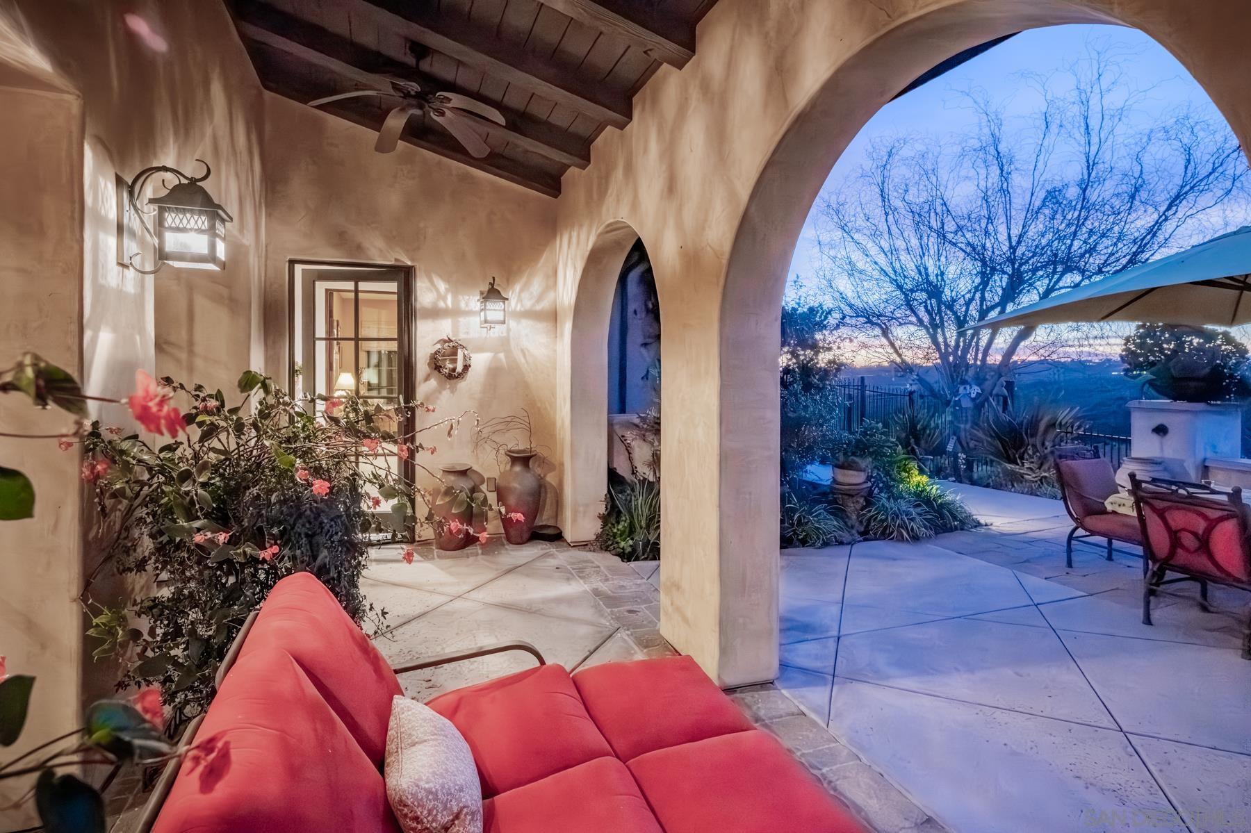 Detail Gallery Image 28 of 39 For 18669  via Catania, Rancho Santa Fe,  CA 92091 - 5 Beds | 5/2 Baths