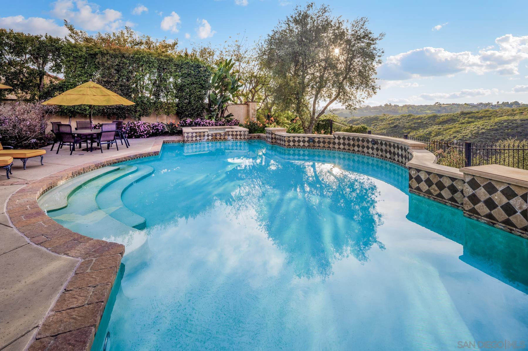 Detail Gallery Image 31 of 39 For 18669  via Catania, Rancho Santa Fe,  CA 92091 - 5 Beds | 5/2 Baths