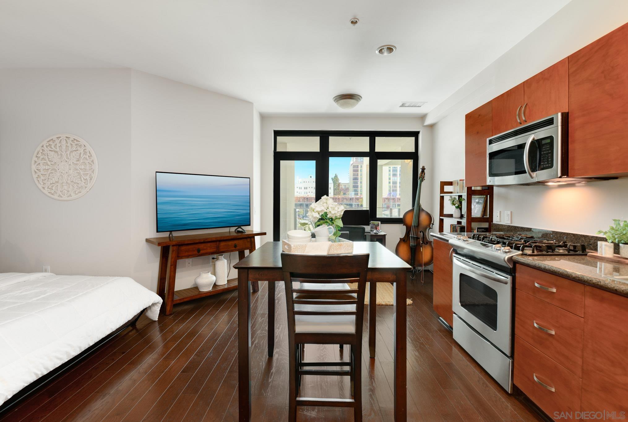 Detail Gallery Image 8 of 32 For 1551  4th Ave  #504,  San Diego,  CA 92101 - 0 Beds | 1 Baths