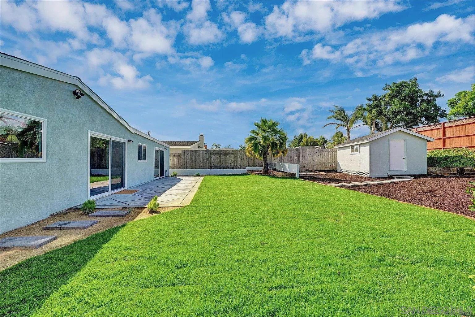 Detail Gallery Image 30 of 33 For 2802  Cowley Way, San Diego,  CA 92110 - 4 Beds | 3 Baths