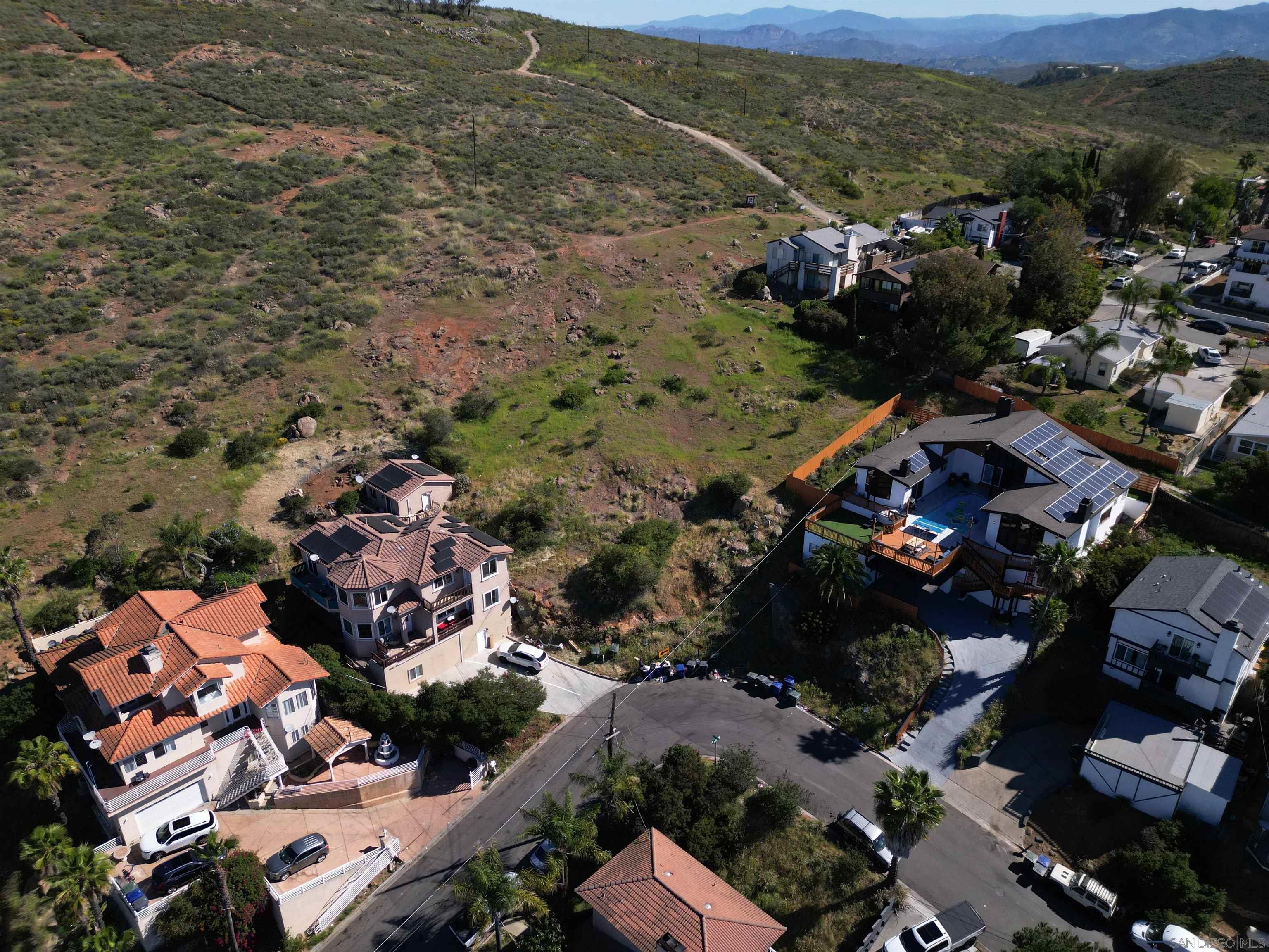 Detail Gallery Image 11 of 12 For , Spring Valley,  CA 91977 - – Beds | – Baths