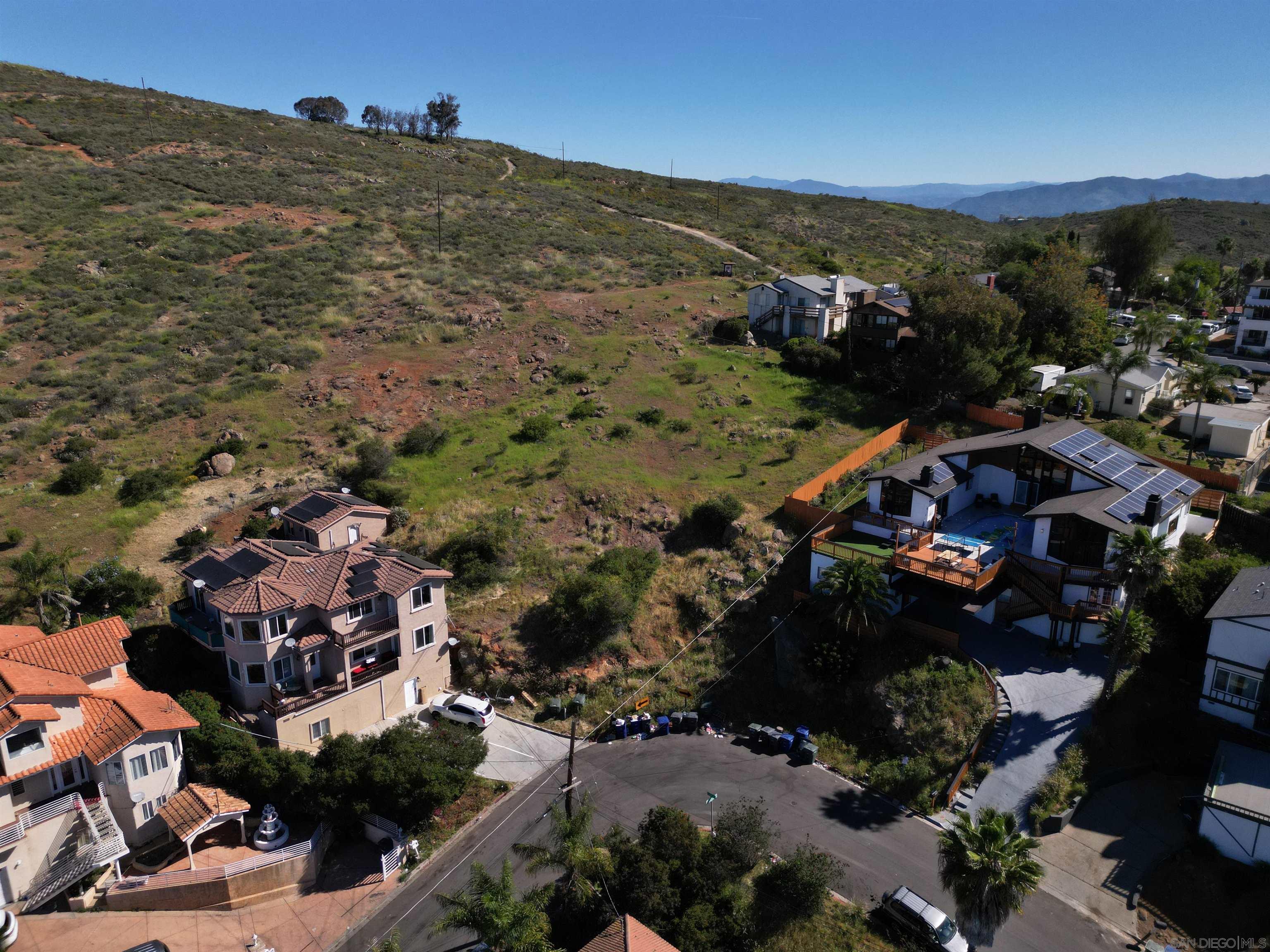 Detail Gallery Image 10 of 12 For , Spring Valley,  CA 91977 - – Beds | – Baths