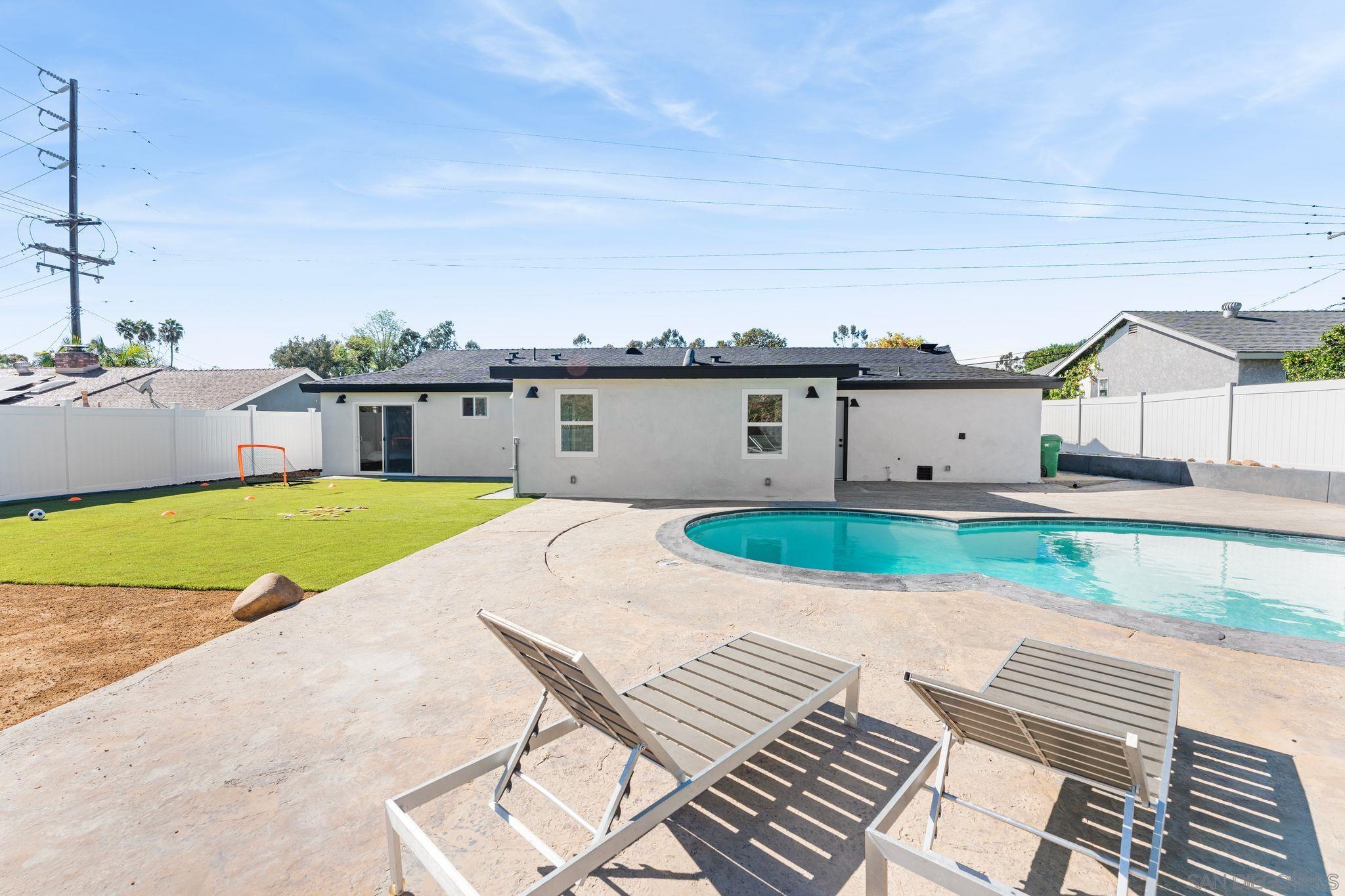 Detail Gallery Image 31 of 36 For 157  Thrasher Way, El Cajon,  CA 92020 - 4 Beds | 2 Baths