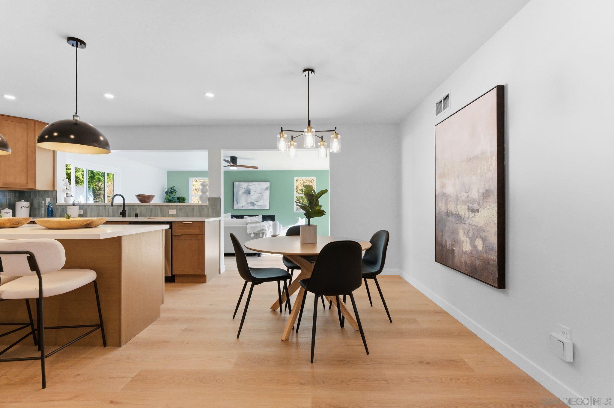 Detail Gallery Image 6 of 36 For 157  Thrasher Way, El Cajon,  CA 92020 - 4 Beds | 2 Baths