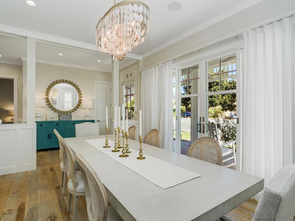 Detail Gallery Image 11 of 68 For 120  I Ave, Coronado,  CA 92118 - 4 Beds | 4/1 Baths