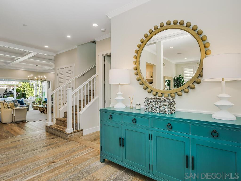 Detail Gallery Image 12 of 68 For 120  I Ave, Coronado,  CA 92118 - 4 Beds | 4/1 Baths