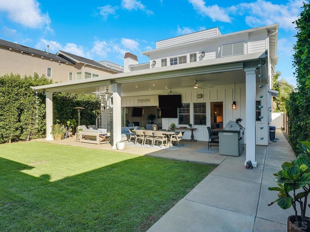 Detail Gallery Image 32 of 68 For 120  I Ave, Coronado,  CA 92118 - 4 Beds | 4/1 Baths