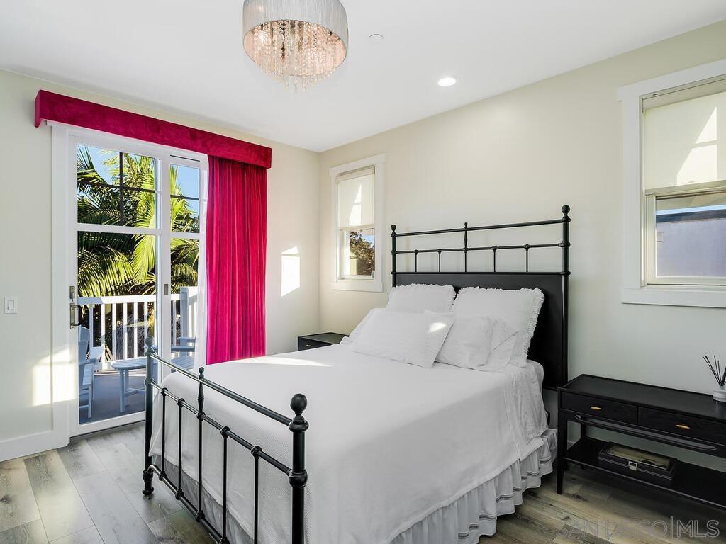 Detail Gallery Image 43 of 68 For 120  I Ave, Coronado,  CA 92118 - 4 Beds | 4/1 Baths