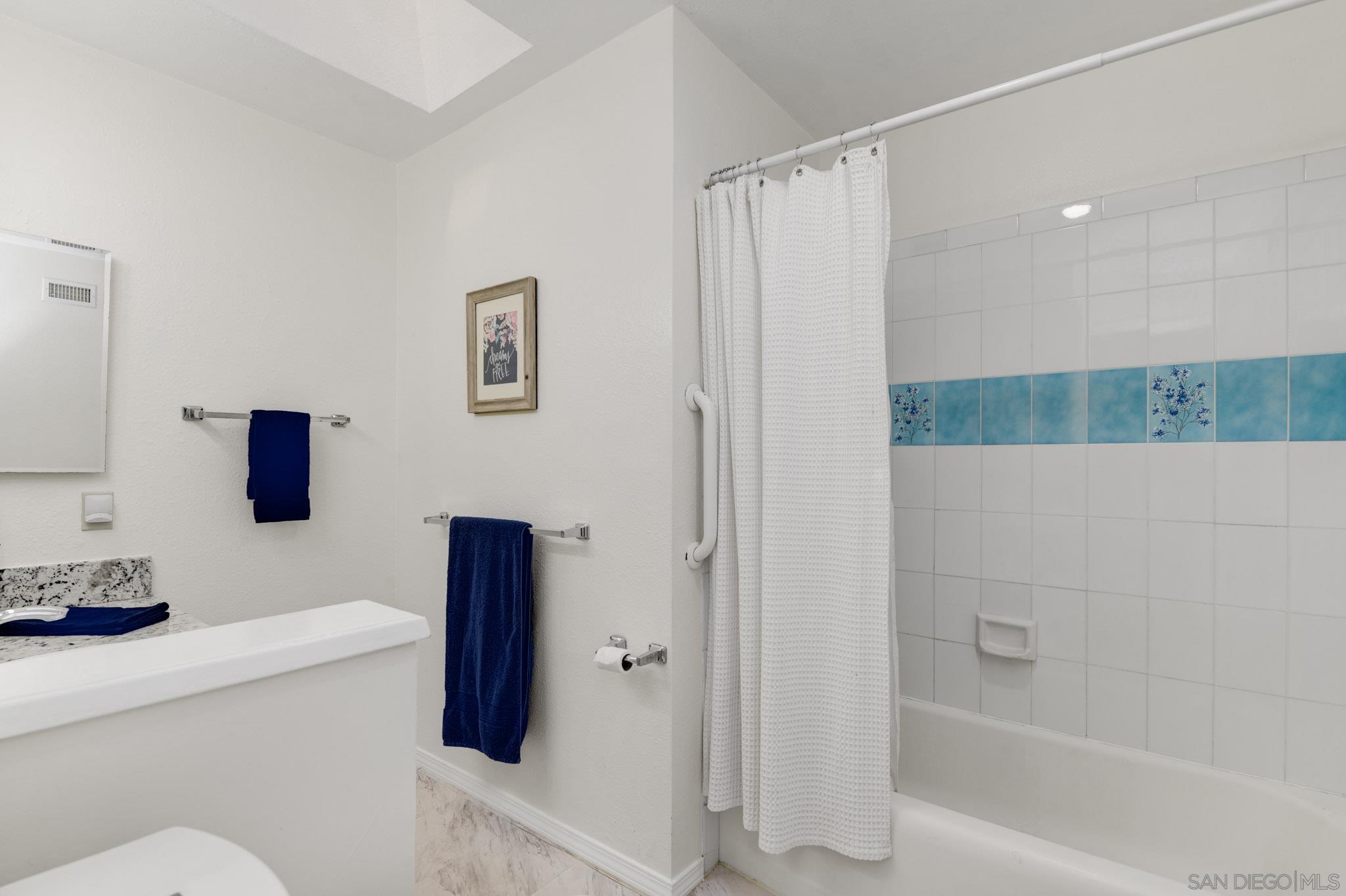 Detail Gallery Image 20 of 26 For 3618  Mount Acomita Ave, San Diego,  CA 92111 - 3 Beds | 2 Baths
