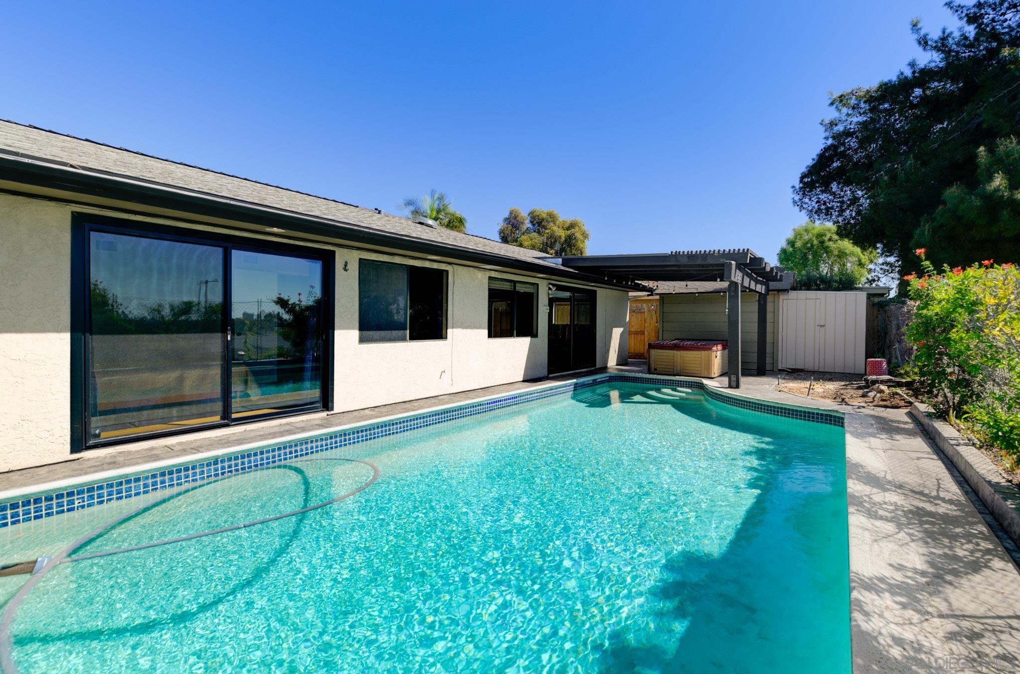 Detail Gallery Image 23 of 26 For 3618  Mount Acomita Ave, San Diego,  CA 92111 - 3 Beds | 2 Baths