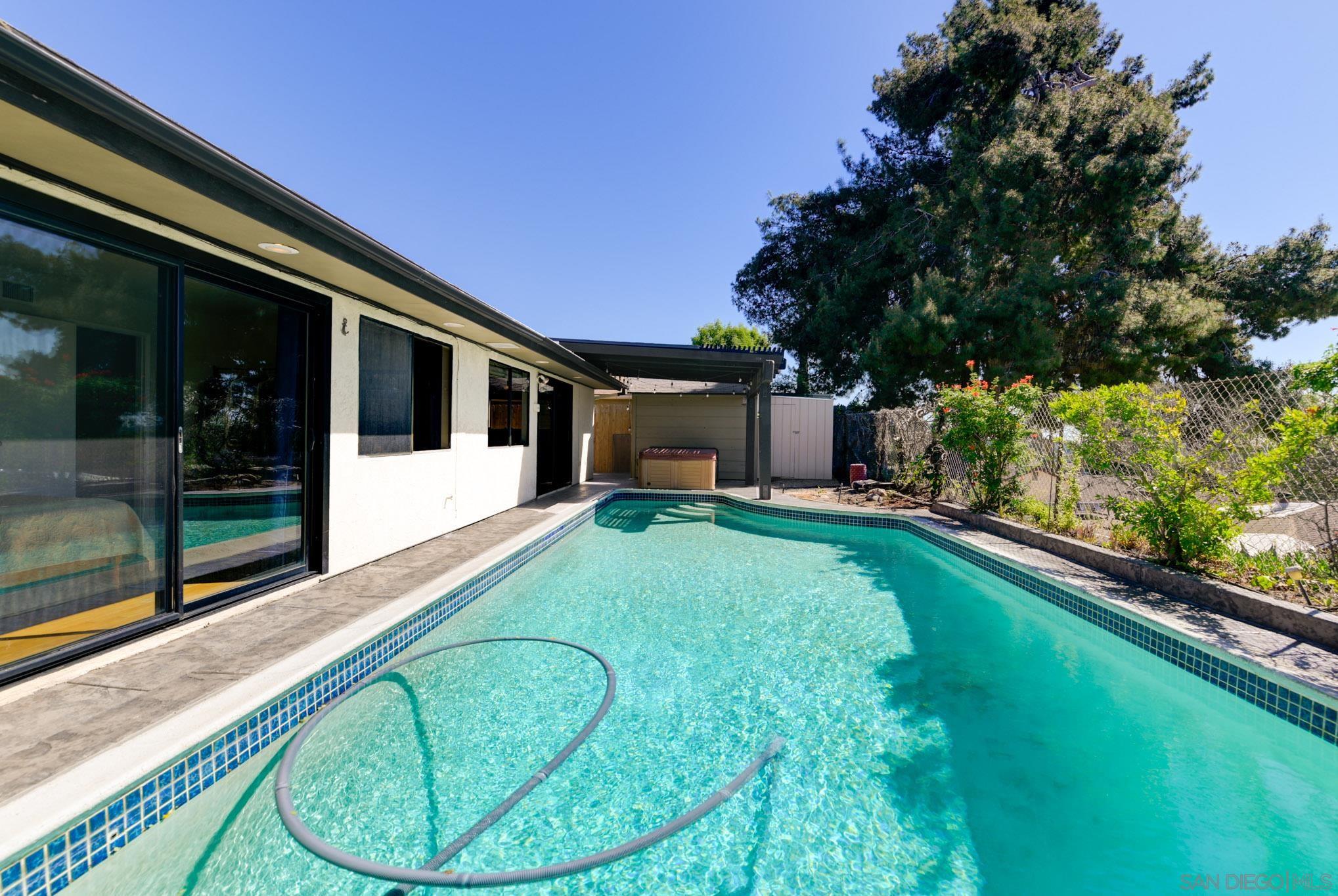 Detail Gallery Image 24 of 26 For 3618  Mount Acomita Ave, San Diego,  CA 92111 - 3 Beds | 2 Baths