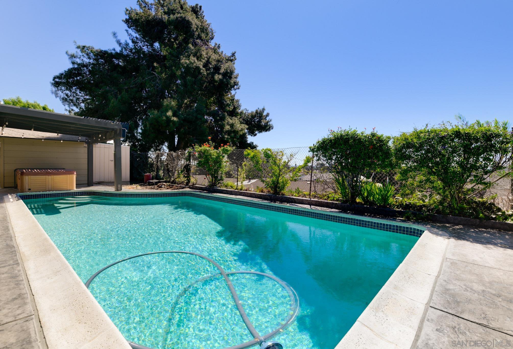 Detail Gallery Image 25 of 26 For 3618  Mount Acomita Ave, San Diego,  CA 92111 - 3 Beds | 2 Baths