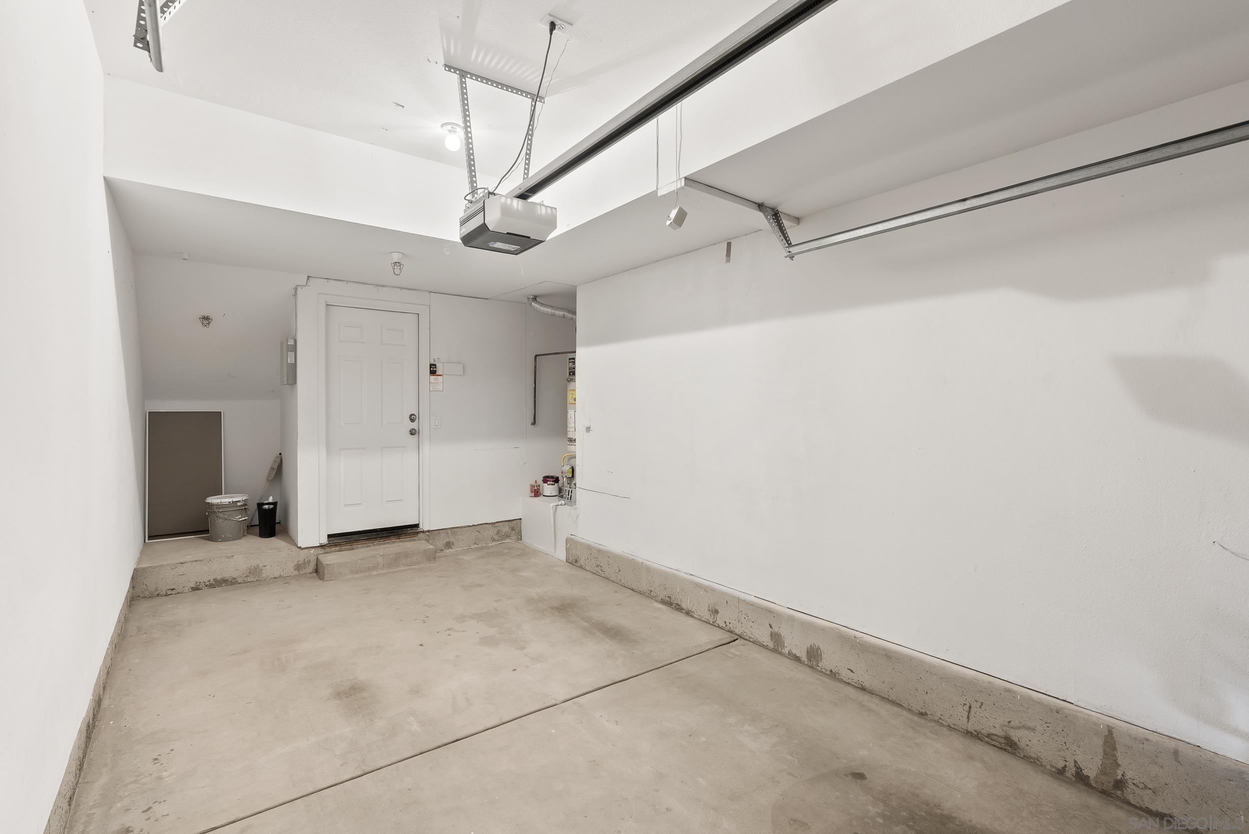 Detail Gallery Image 21 of 37 For 7875  via Montebello  #1,  San Diego,  CA 92129 - 2 Beds | 2 Baths