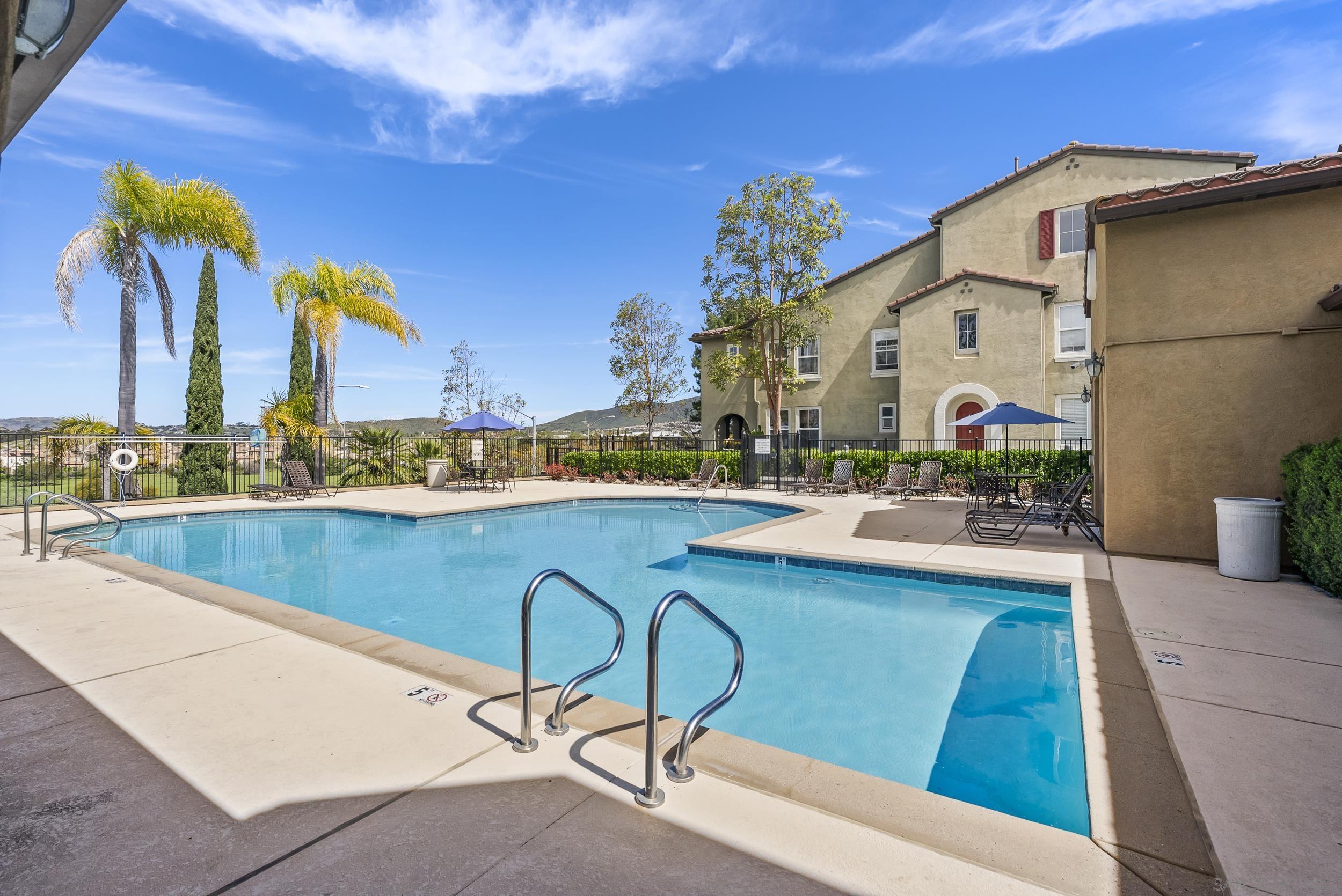 Detail Gallery Image 27 of 37 For 7875  via Montebello  #1,  San Diego,  CA 92129 - 2 Beds | 2 Baths