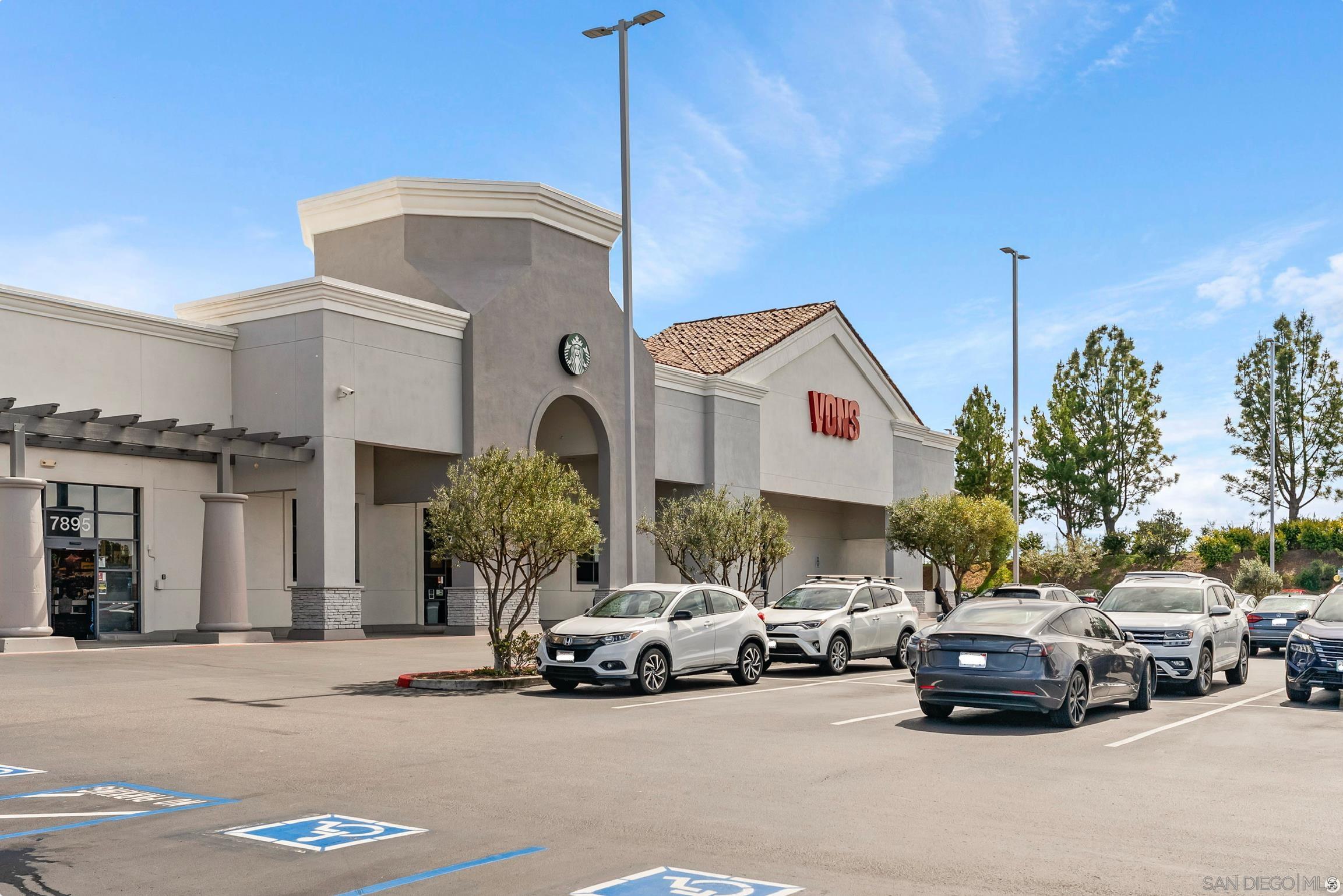 Detail Gallery Image 36 of 37 For 7875  via Montebello  #1,  San Diego,  CA 92129 - 2 Beds | 2 Baths