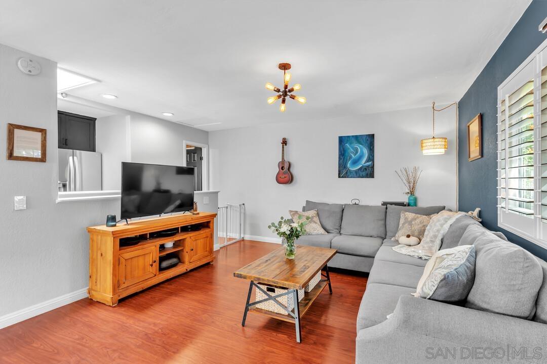 Detail Gallery Image 19 of 54 For 1635  Portola Ave, Spring Valley,  CA 91977 - 3 Beds | 2/1 Baths