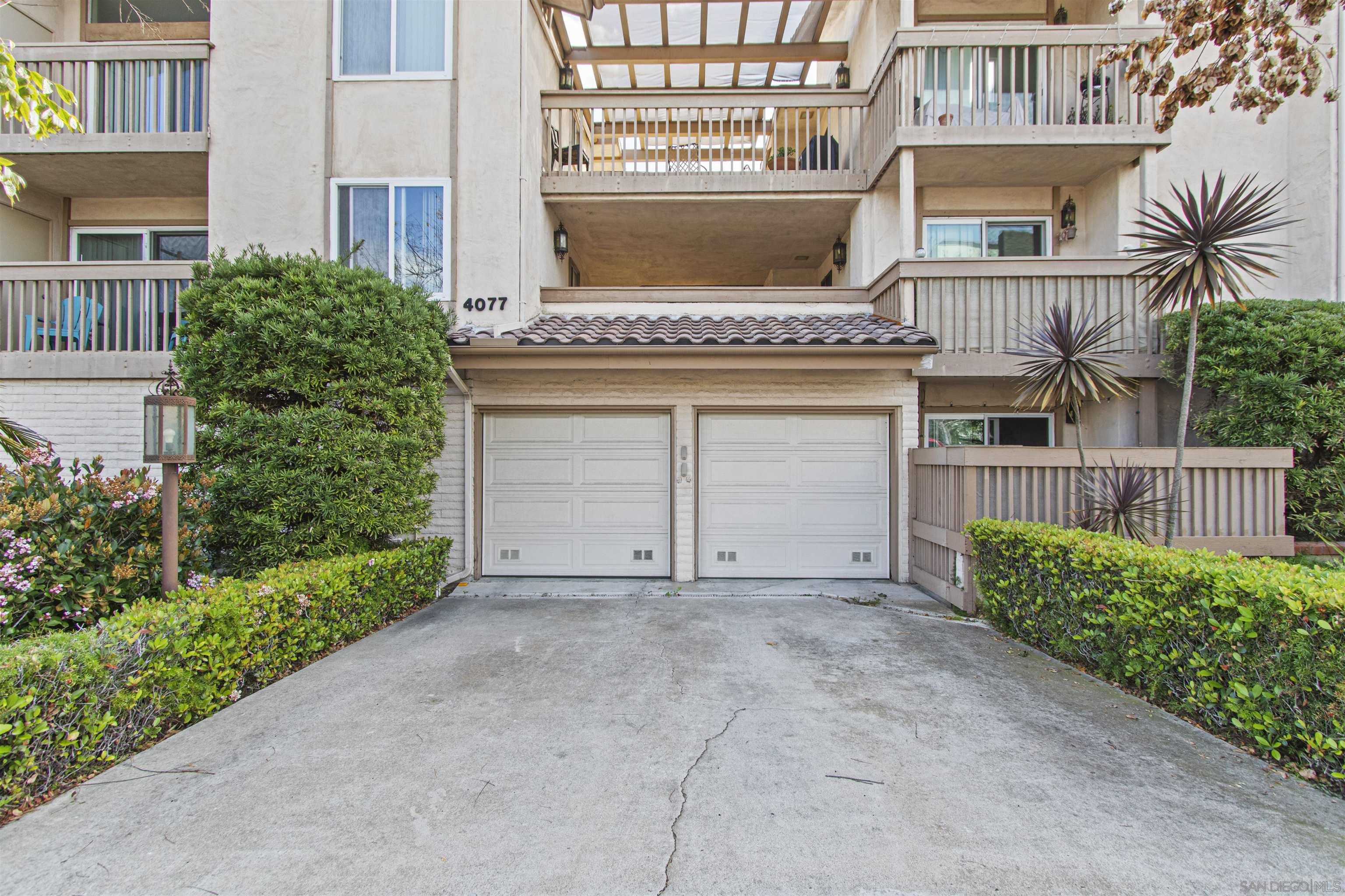 Detail Gallery Image 12 of 36 For 4069-4077  Goldfinch, San Diego,  CA 92103 - – Beds | – Baths