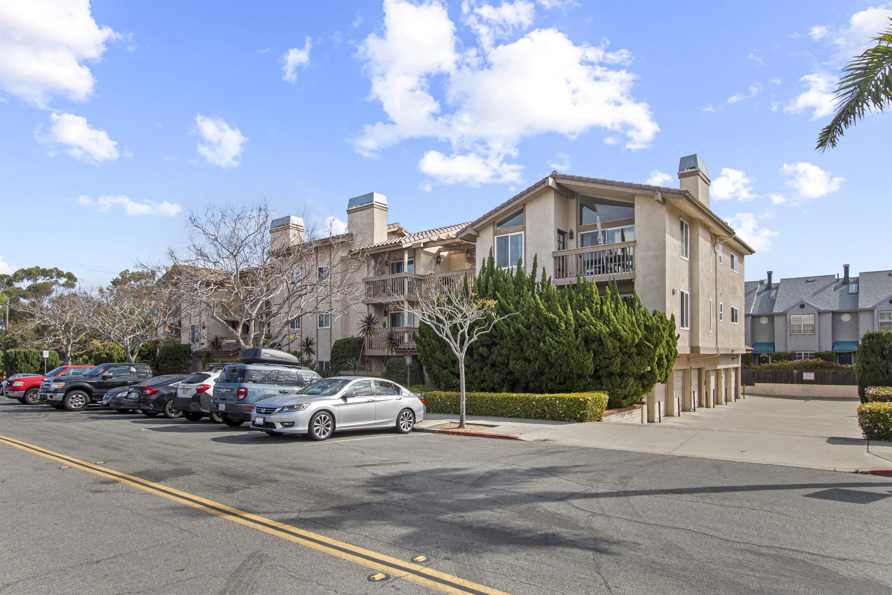 Detail Gallery Image 15 of 36 For 4069-4077  Goldfinch, San Diego,  CA 92103 - – Beds | – Baths