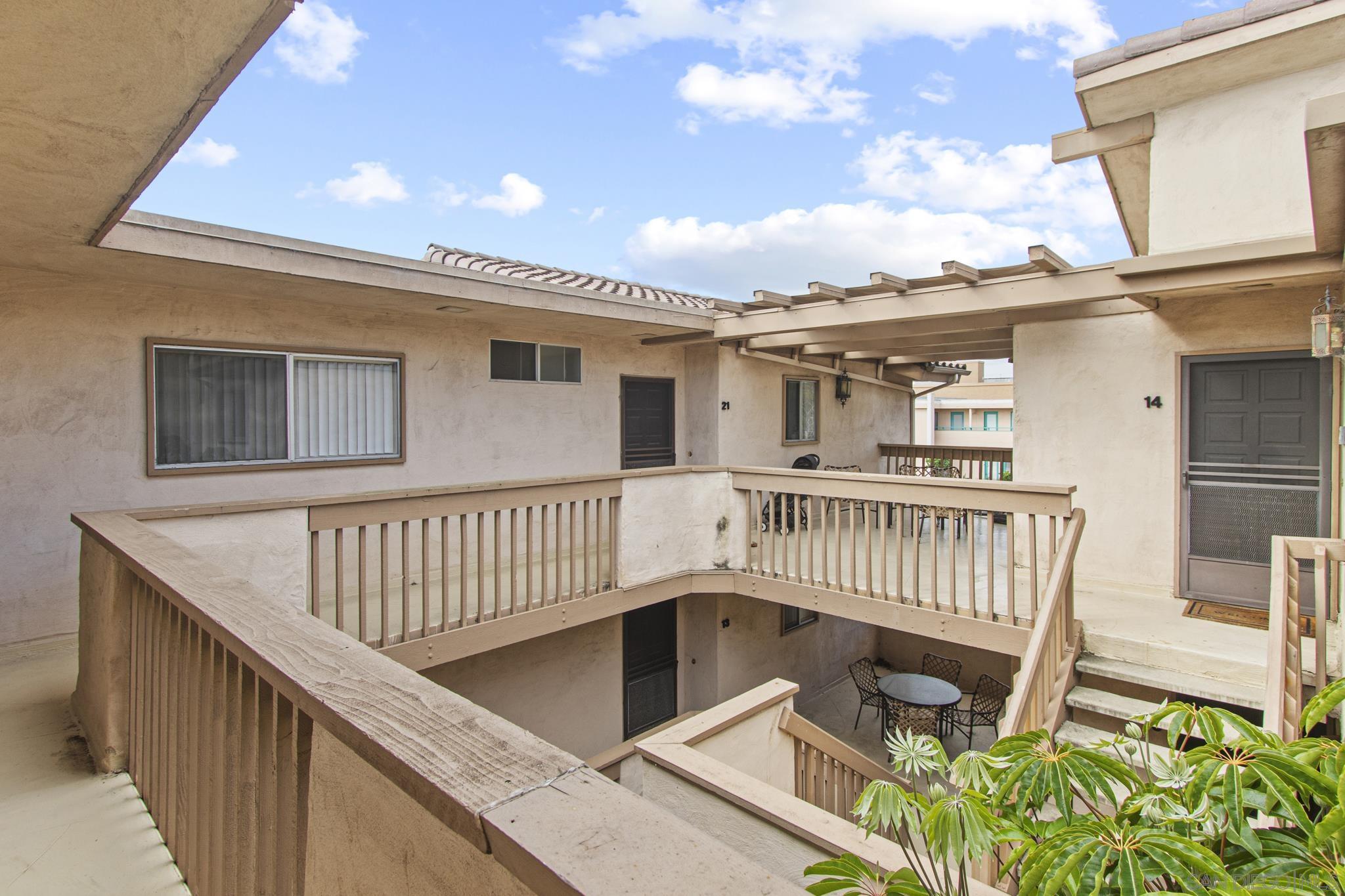 Detail Gallery Image 17 of 36 For 4069-4077  Goldfinch, San Diego,  CA 92103 - – Beds | – Baths