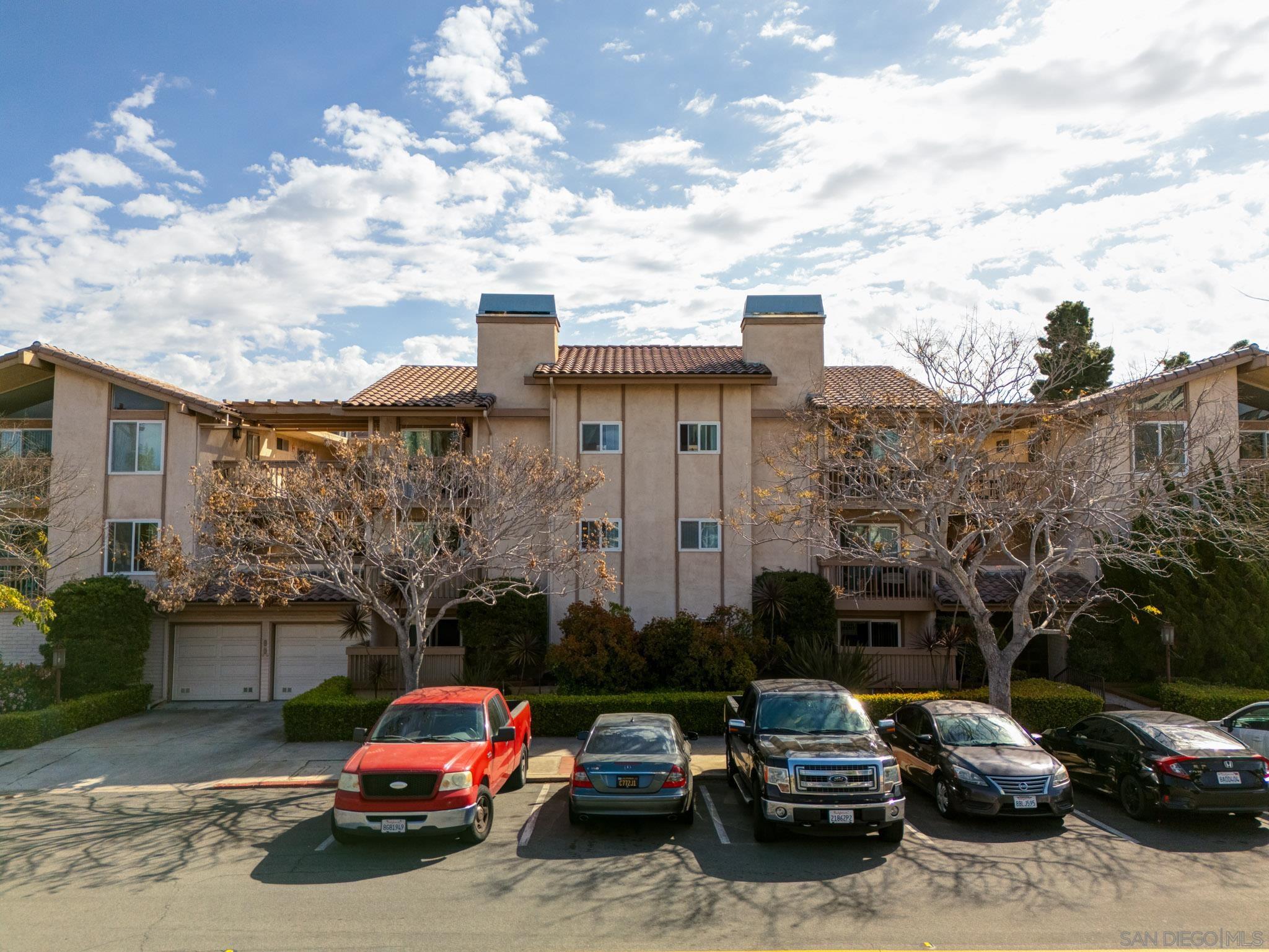 Detail Gallery Image 5 of 36 For 4069-4077  Goldfinch, San Diego,  CA 92103 - – Beds | – Baths