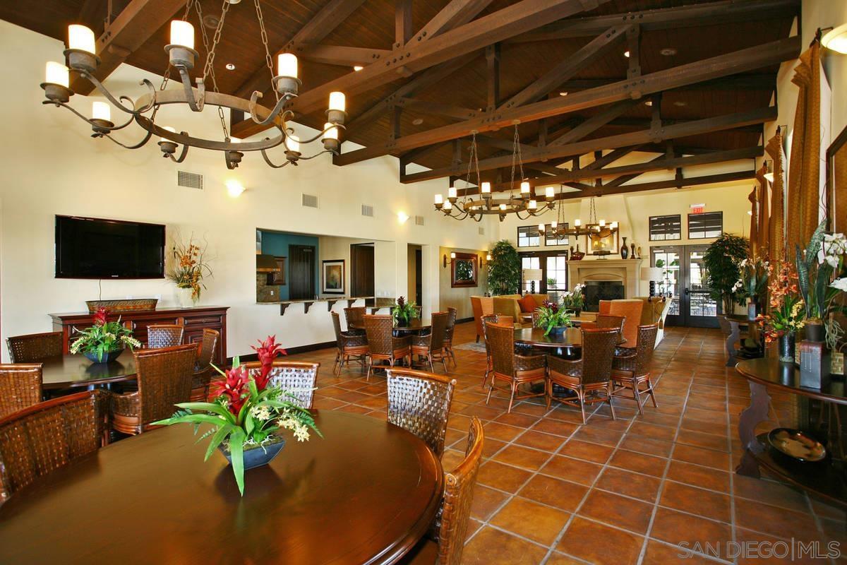 Detail Gallery Image 20 of 21 For 5563  Gamay Way, San Diego,  CA 92130 - 5 Beds | 3 Baths