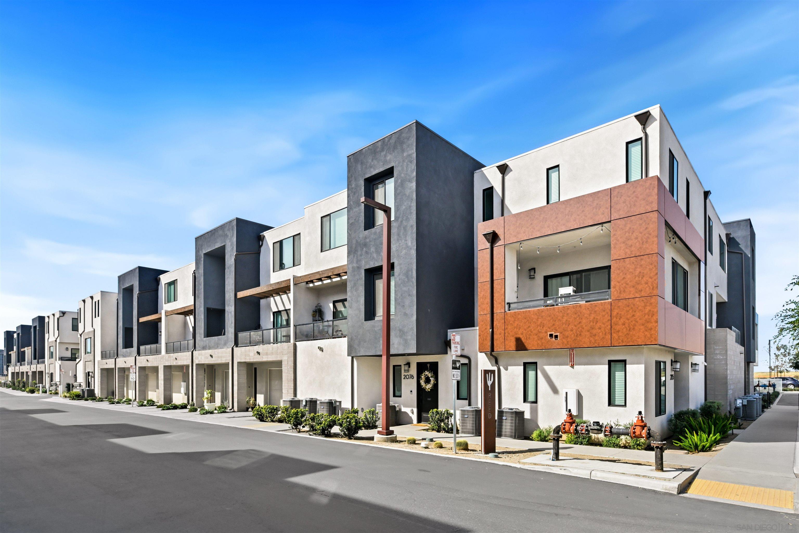 Front Image Thumbnail for SD260006446