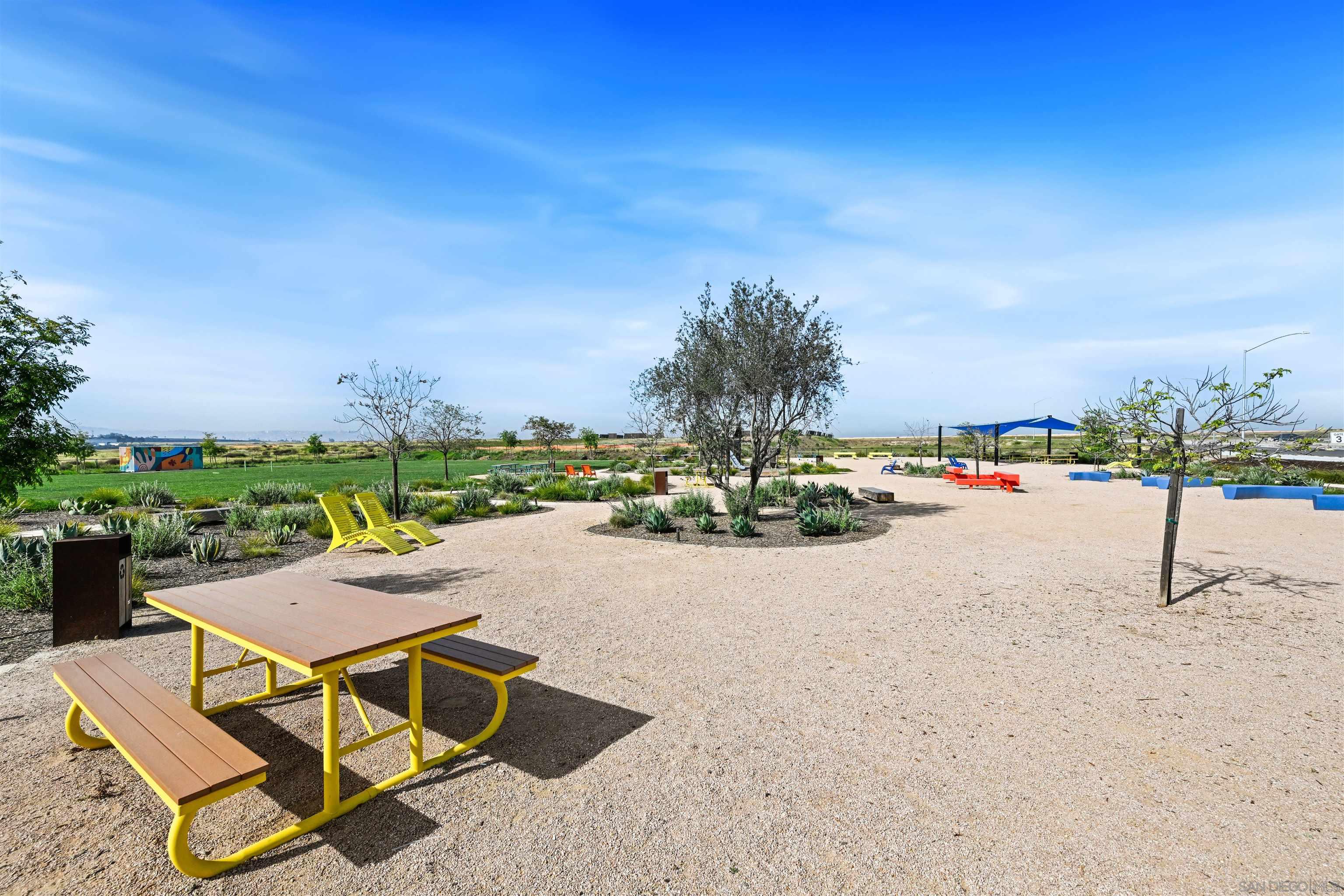 Detail Gallery Image 23 of 24 For 2066  Vela Ln, San Diego,  CA 92154 - 3 Beds | 3 Baths