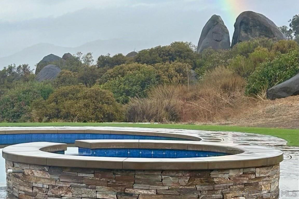 Detail Gallery Image 21 of 48 For 2043  Camino De Reimitz, Alpine,  CA 91901 - 6 Beds | 5/1 Baths