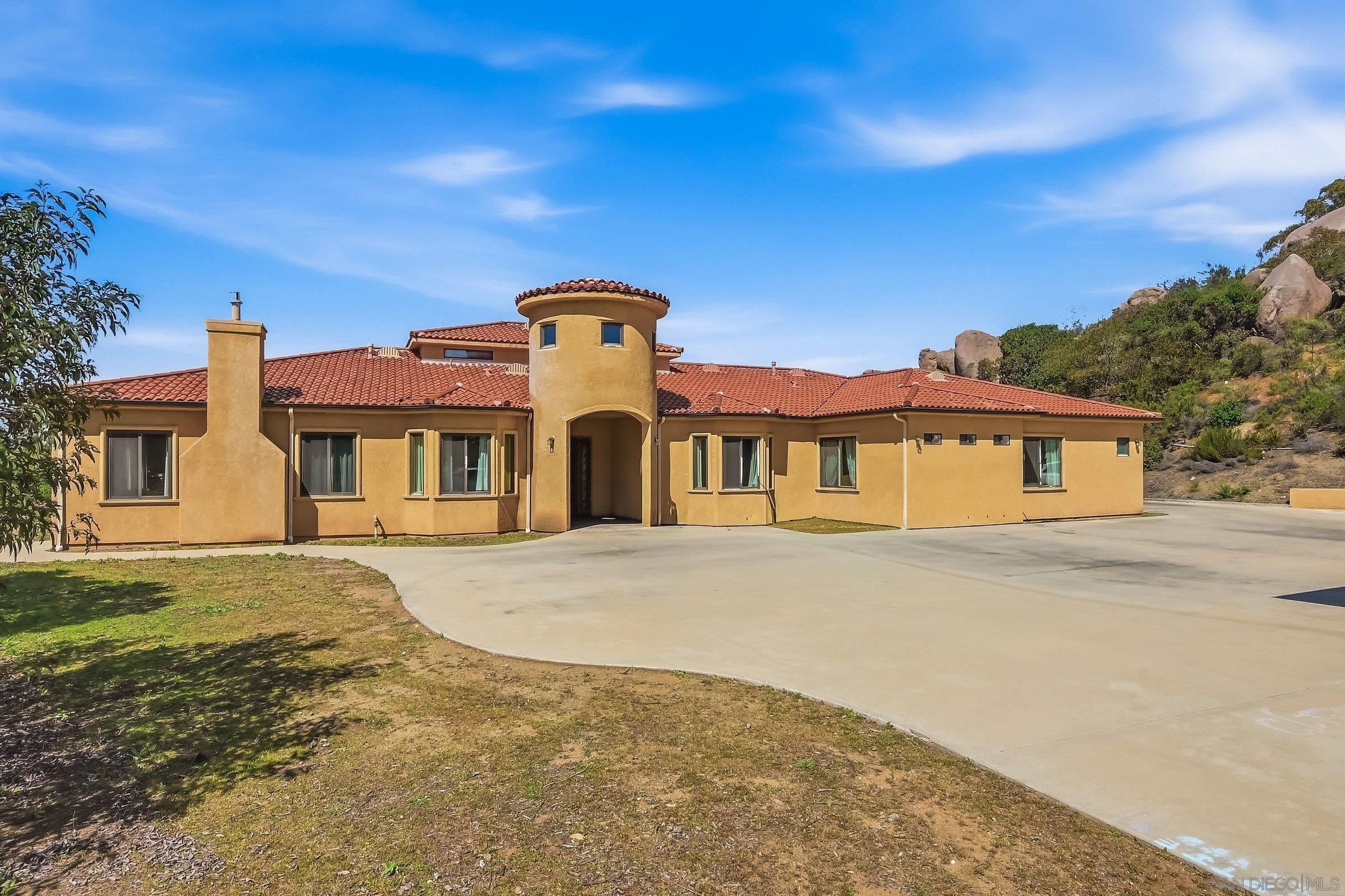 Detail Gallery Image 24 of 48 For 2043  Camino De Reimitz, Alpine,  CA 91901 - 6 Beds | 5/1 Baths