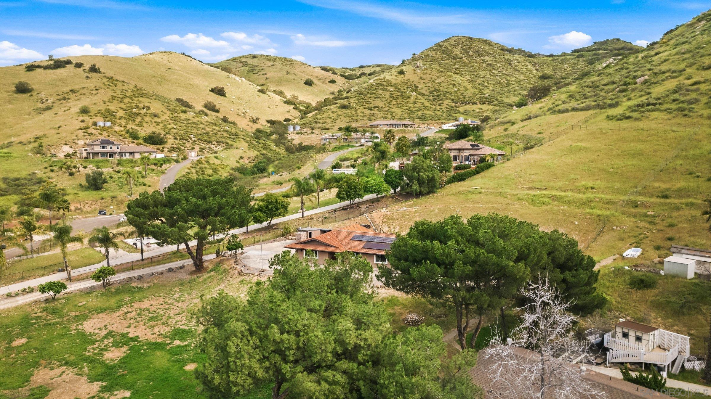 Detail Gallery Image 46 of 53 For 1861  Vista De La Montana, El Cajon,  CA 92019 - 3 Beds | 3 Baths