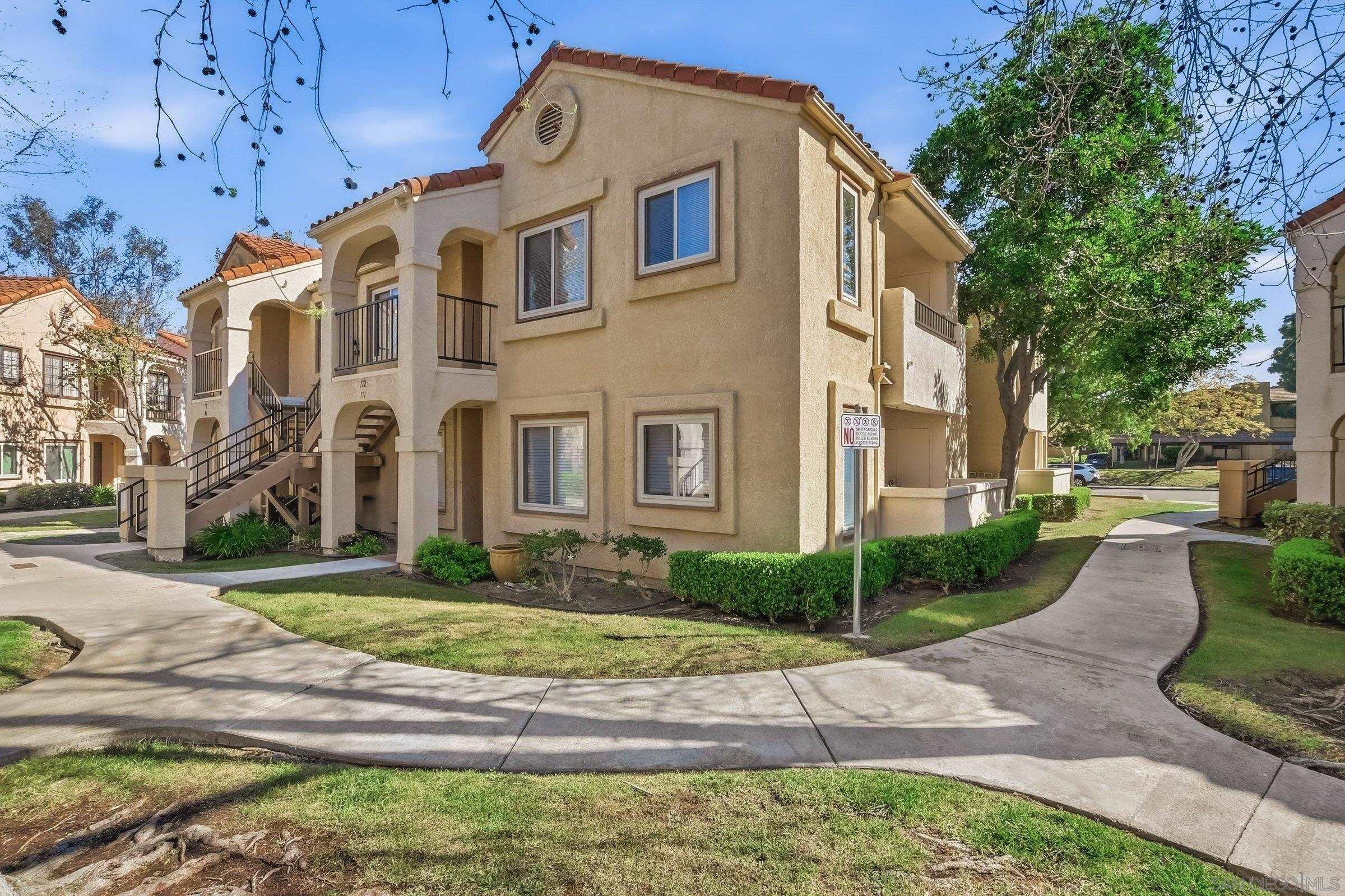 Detail Gallery Image 2 of 28 For 10620  Dabney Dr  #172,  San Diego,  CA 92126 - 2 Beds | 2 Baths